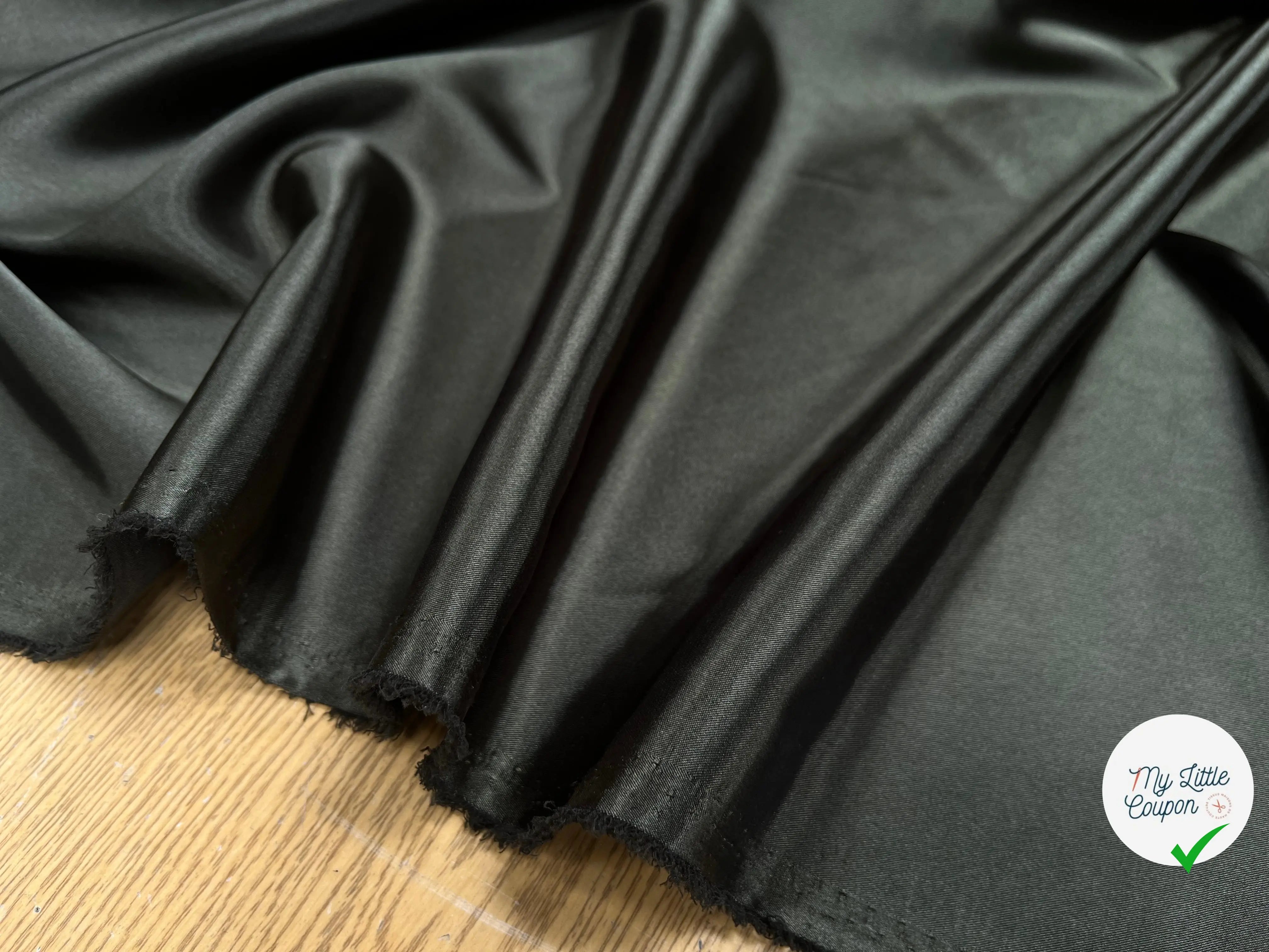 SATIN FLUIDE VERT OLIVE UN PEU STRETCH - My Little Coupon