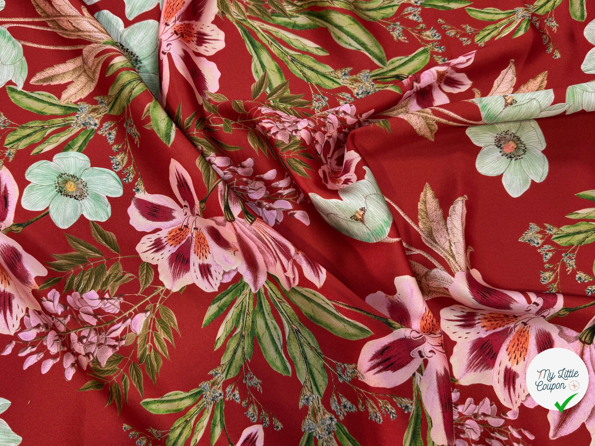 SATIN GARDEN ROUGE GROSSES FLEURS ROSES ET FEUILLAGE VERT - My Little Coupon
