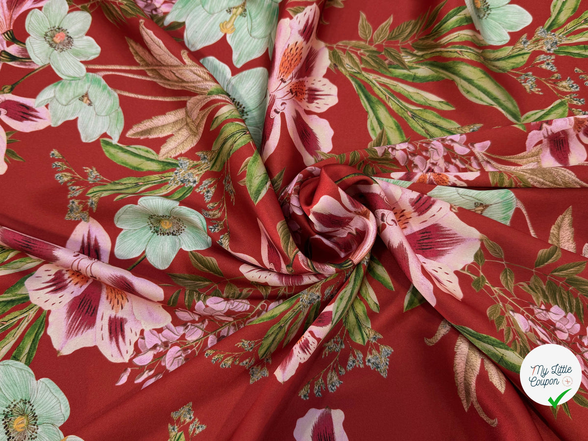 SATIN GARDEN ROUGE GROSSES FLEURS ROSES ET FEUILLAGE VERT - My Little Coupon