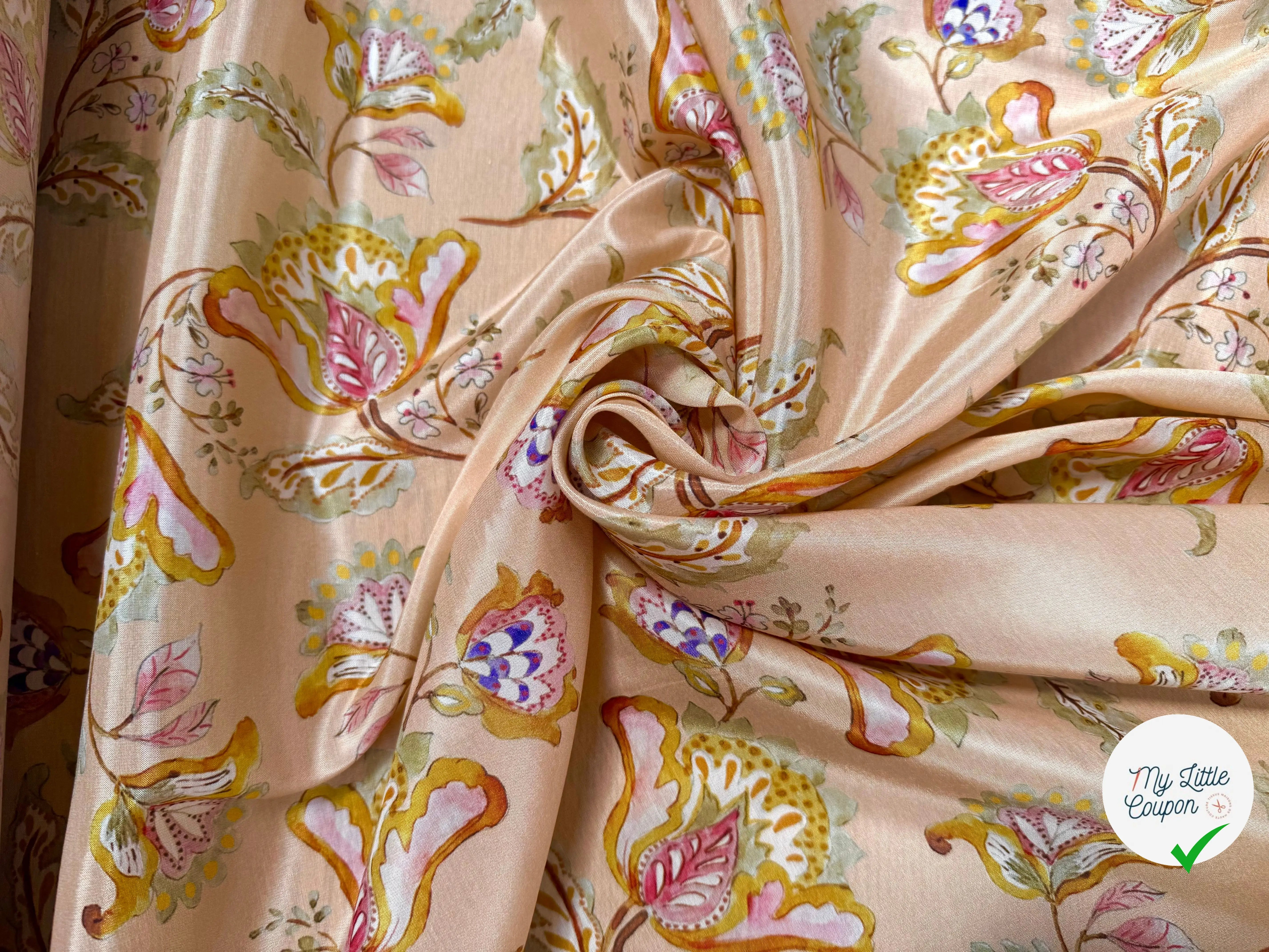 SATIN NUISETTE FOND ROSE PALE MOTIF GRANDE FLEUR - My Little Coupon