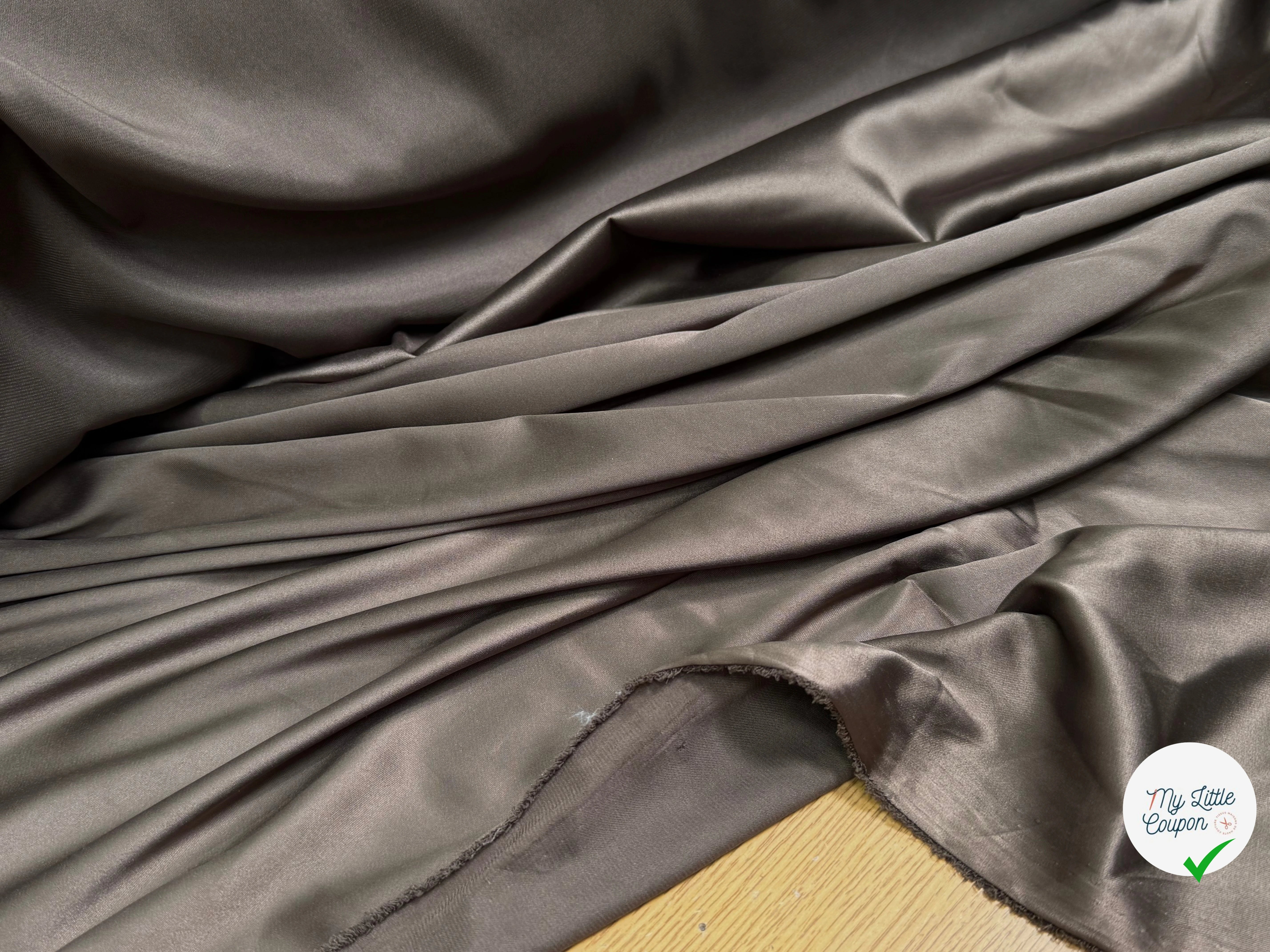 SATIN STRETCH MARRON CHOCO FLUIDE - My Little Coupon