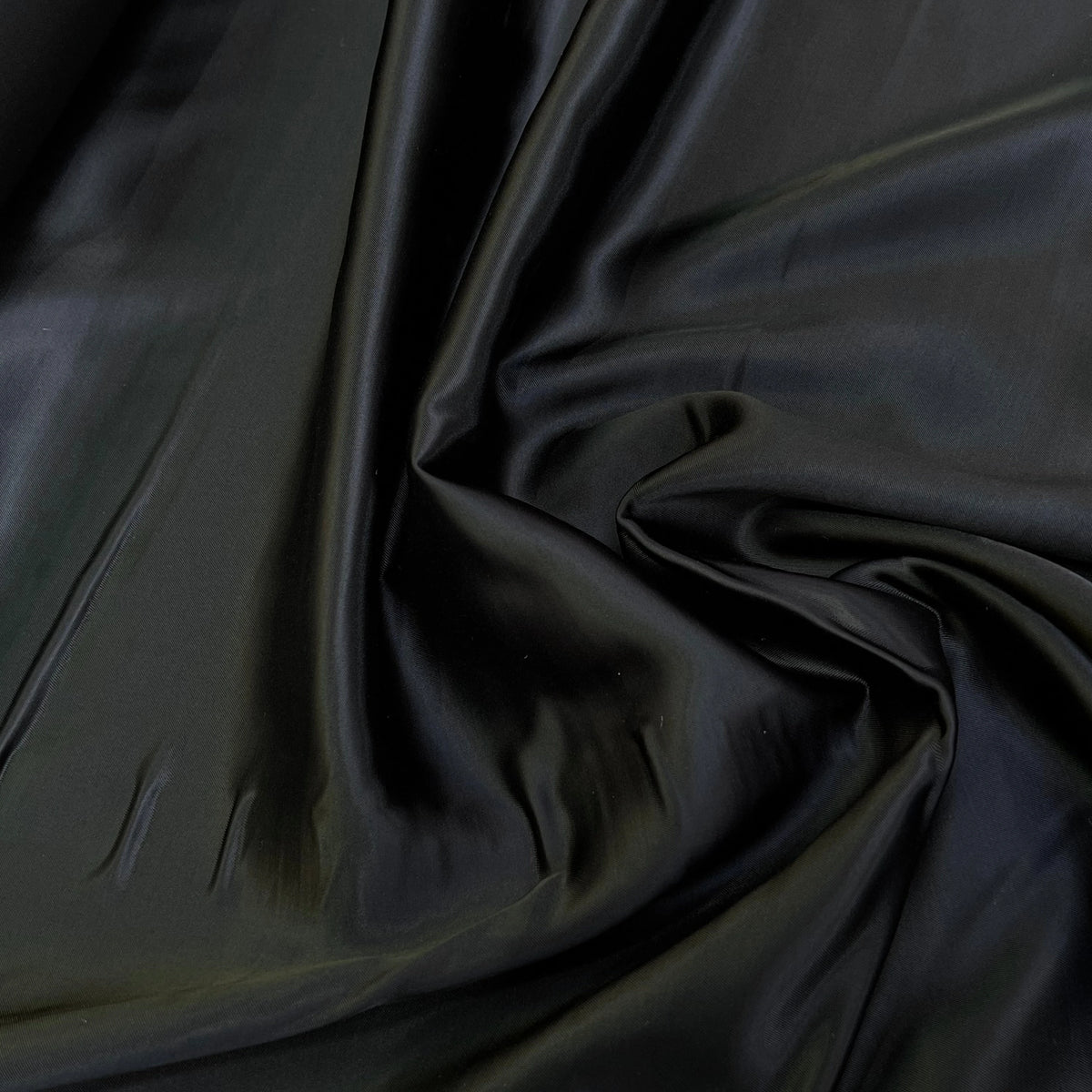 SATIN VISCOSE DOUX TOUCHER TOMBER FLUIDE NOIR - My Little Coupon