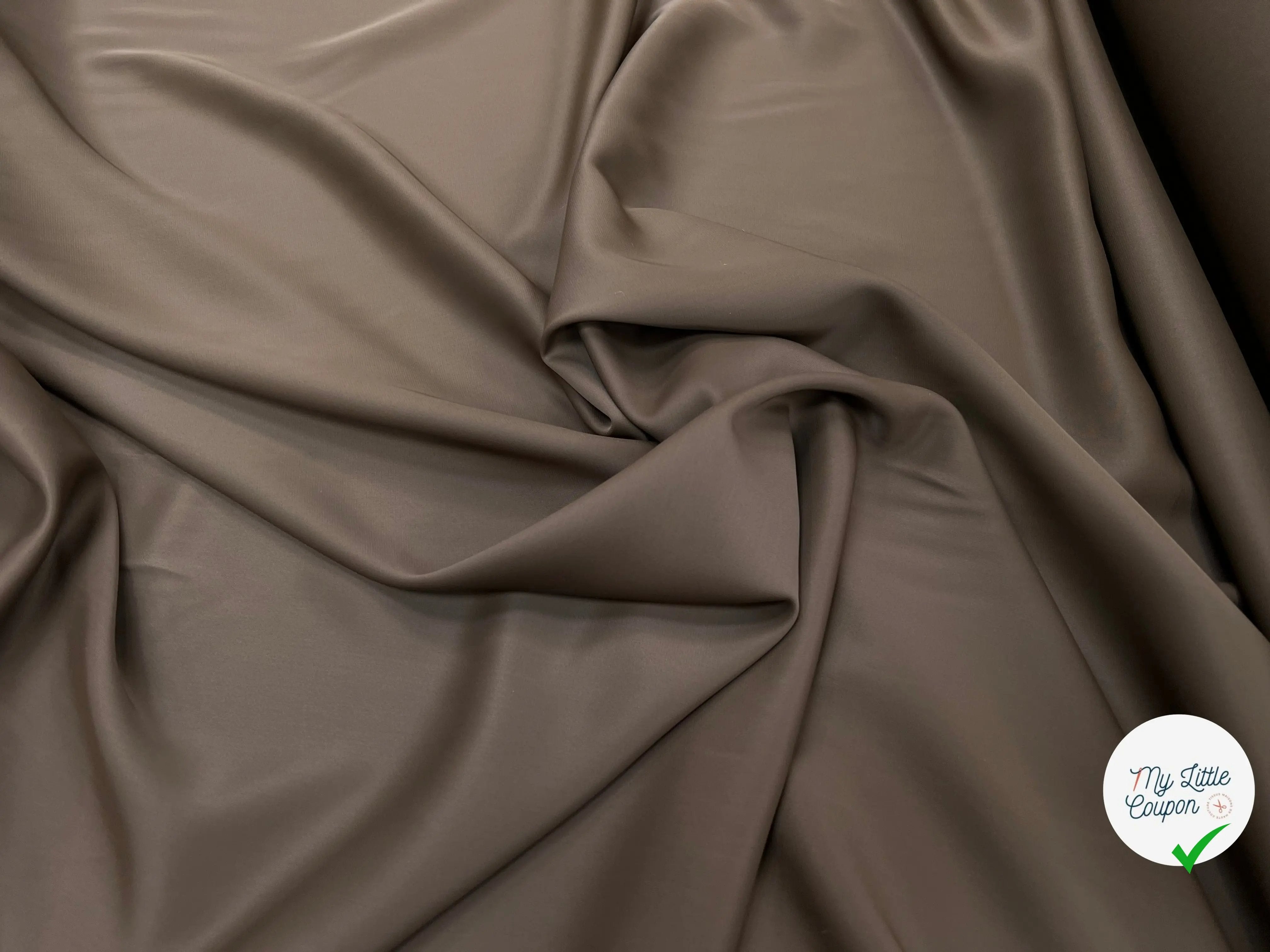 SATIN VISCOSE PEAU DE PÊCHE STRETCH MARRON - My Little Coupon