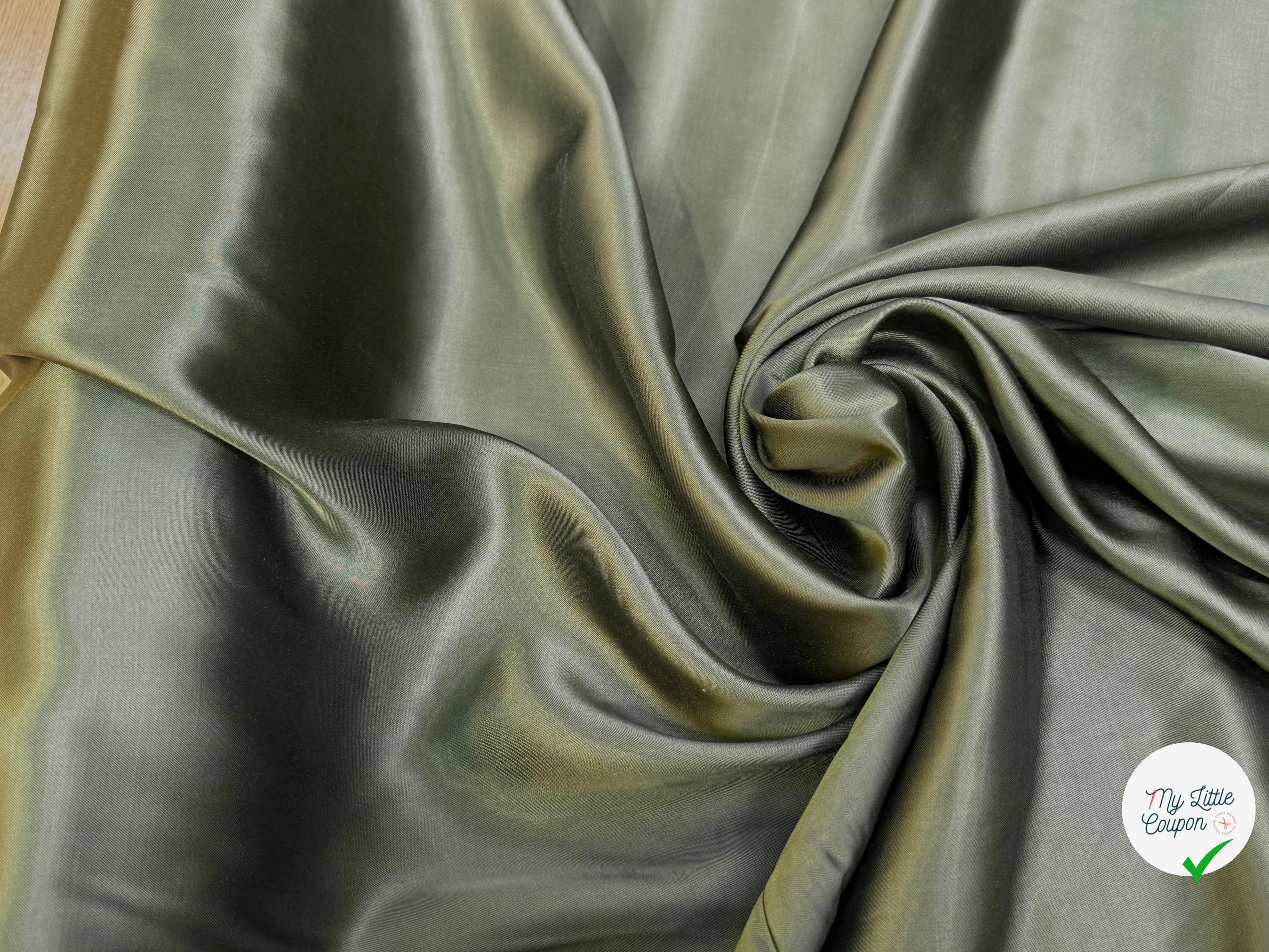 SATIN VISCOSE VERT KAKI TOMBÉ FLUIDE - My Little Coupon