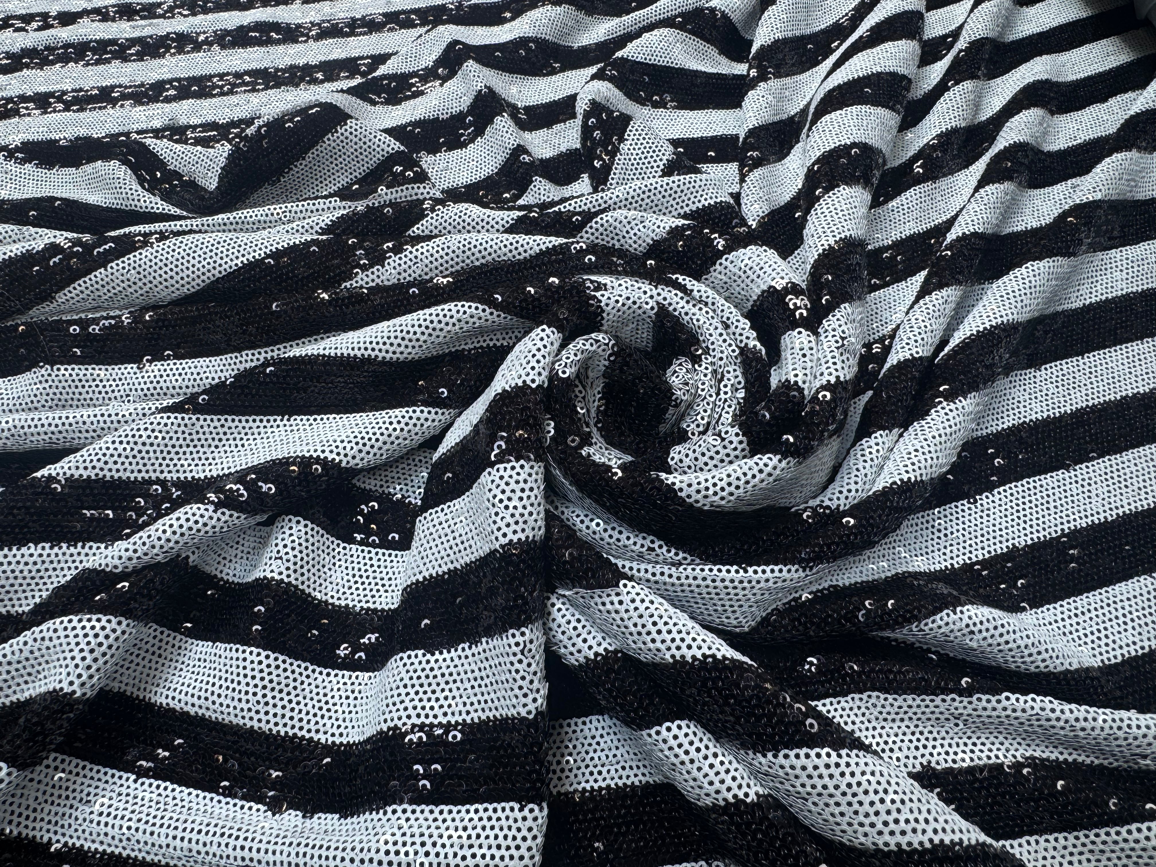 SEQUIN RAYURES BLANC ET NOIR ITALIENNE - My Little Coupon