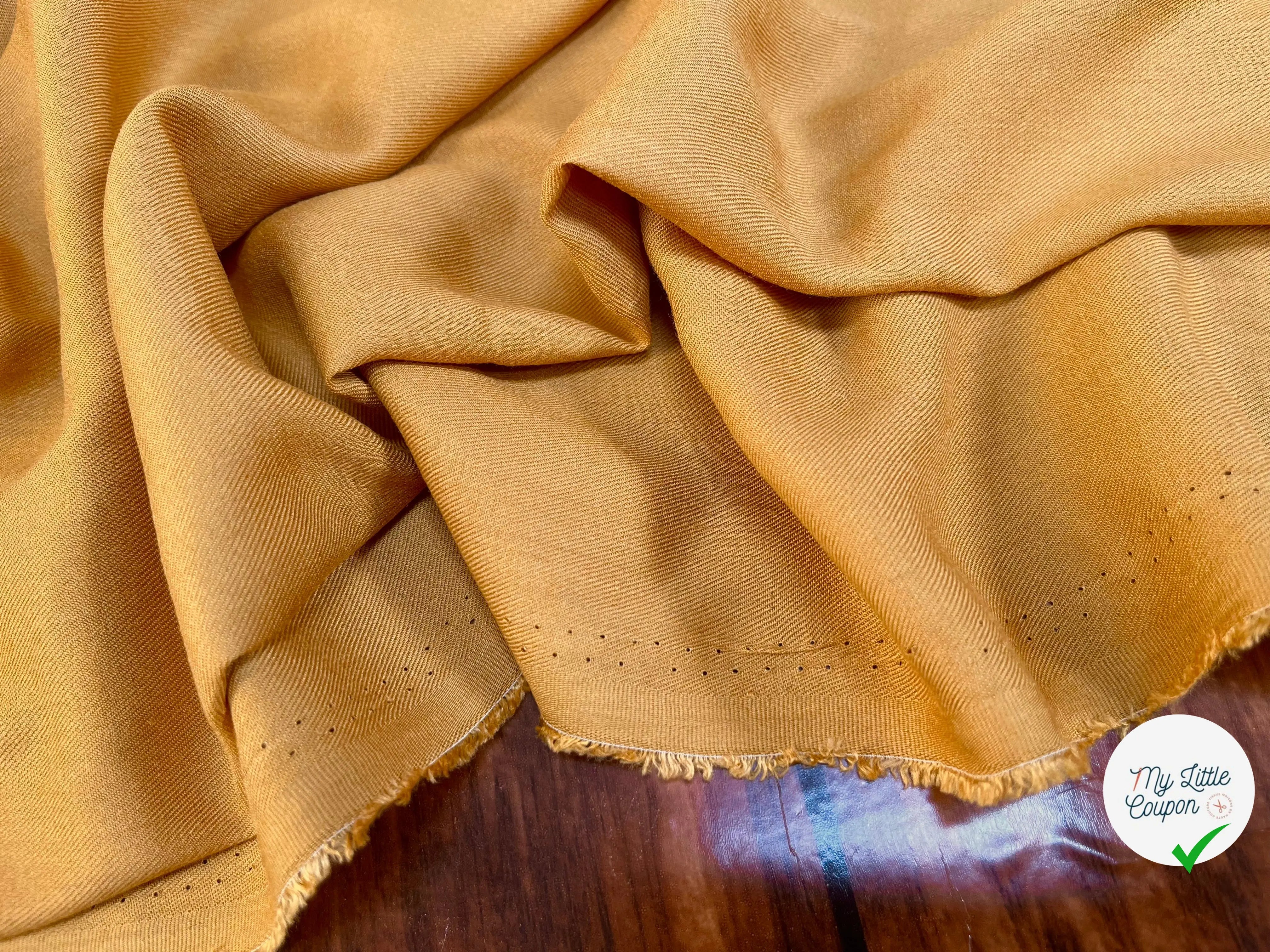SERGÉ DE VISCOSE LAINE MARRON FAUVE - My Little Coupon