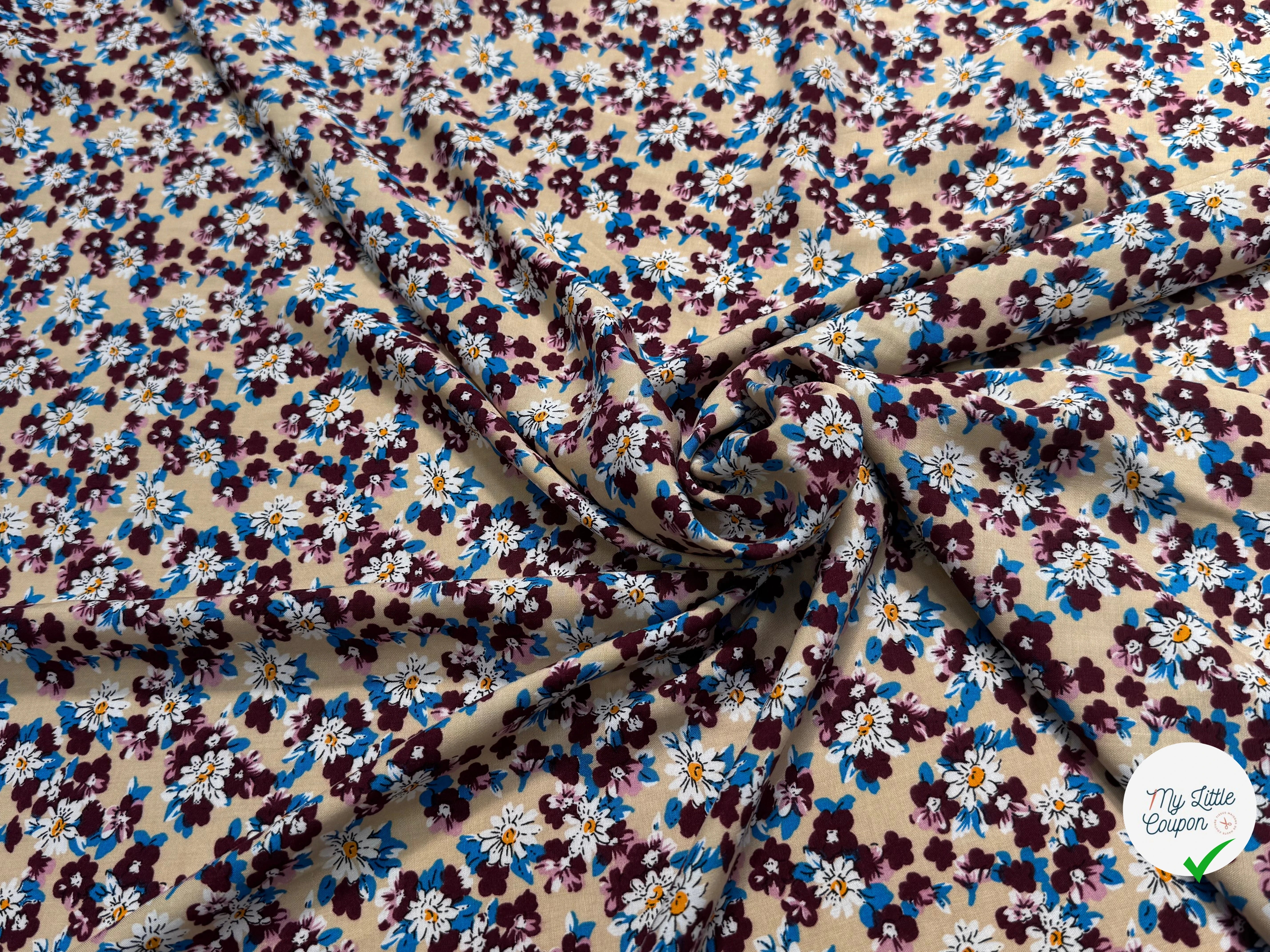 TISSU 100% VISCOSE FOND CAFÉ AU LAIT IMPRIMÉ BASE DE FLEURS - My Little Coupon