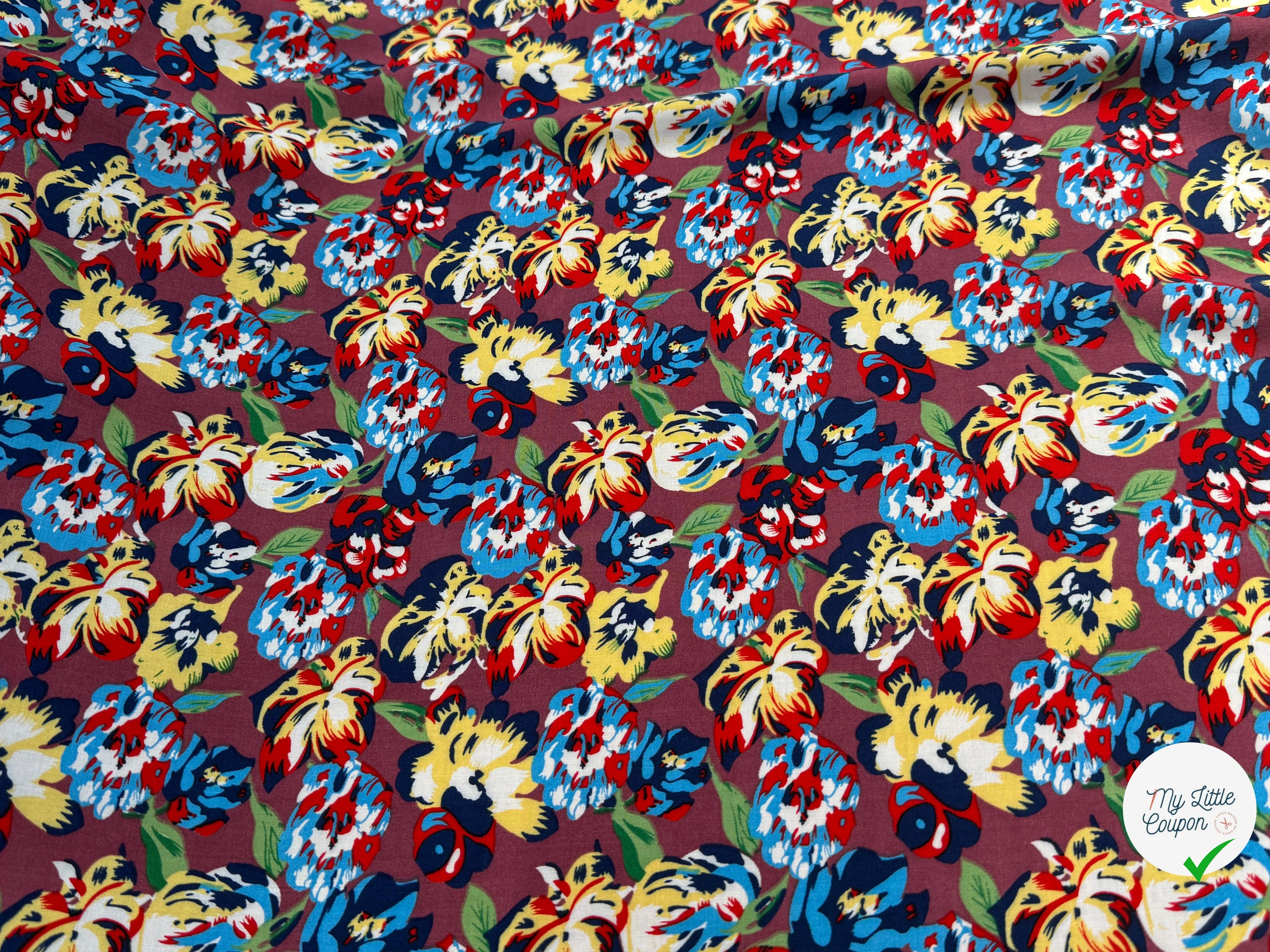 TISSU 100% VISCOSE IMPRIMÉ BASE DE FLEURS FOND MARRON BORDEAUX - My Little Coupon
