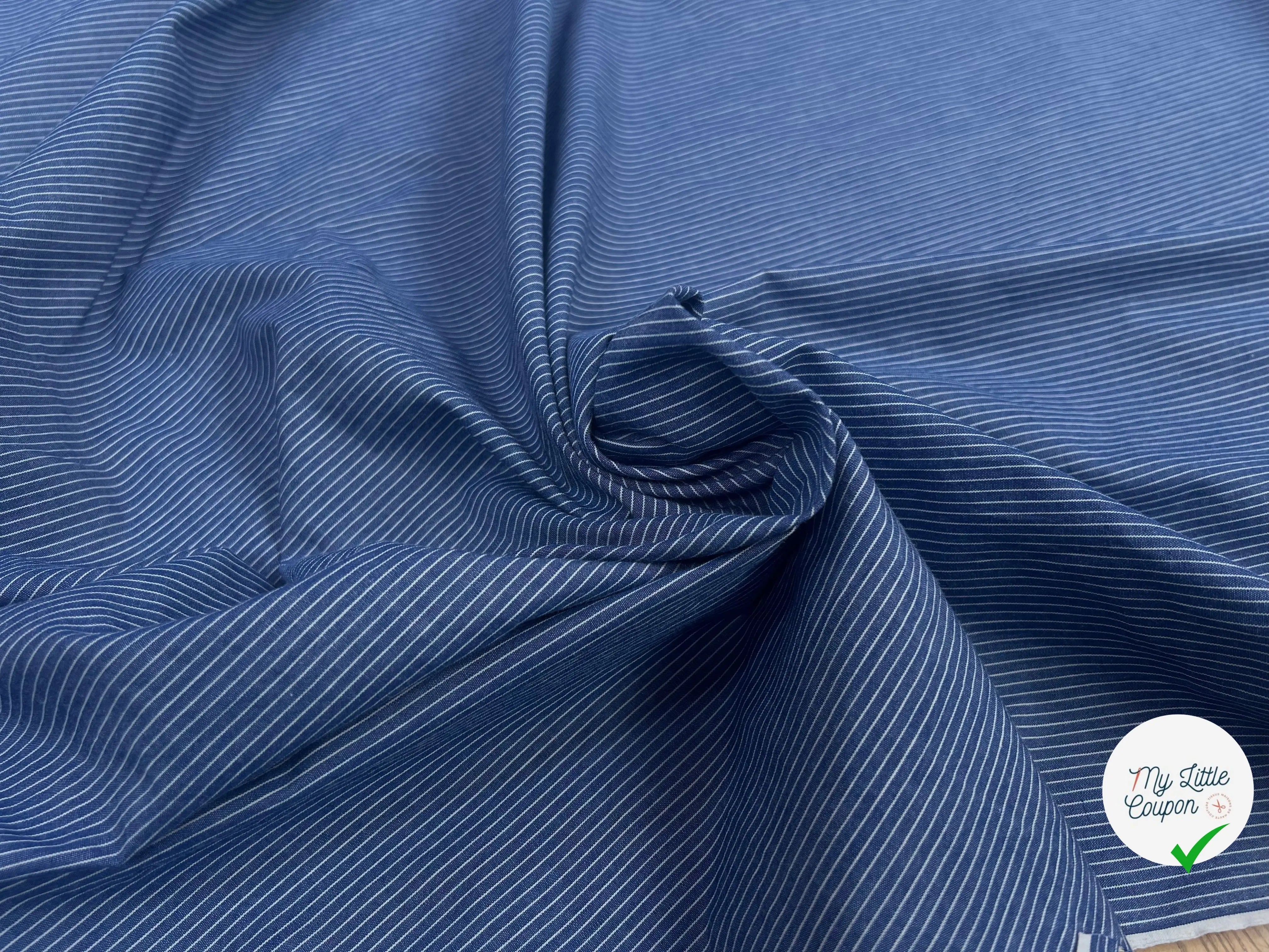 TISSU CHEMISE COTON BLEU RAYURES BLANCHE - My Little Coupon