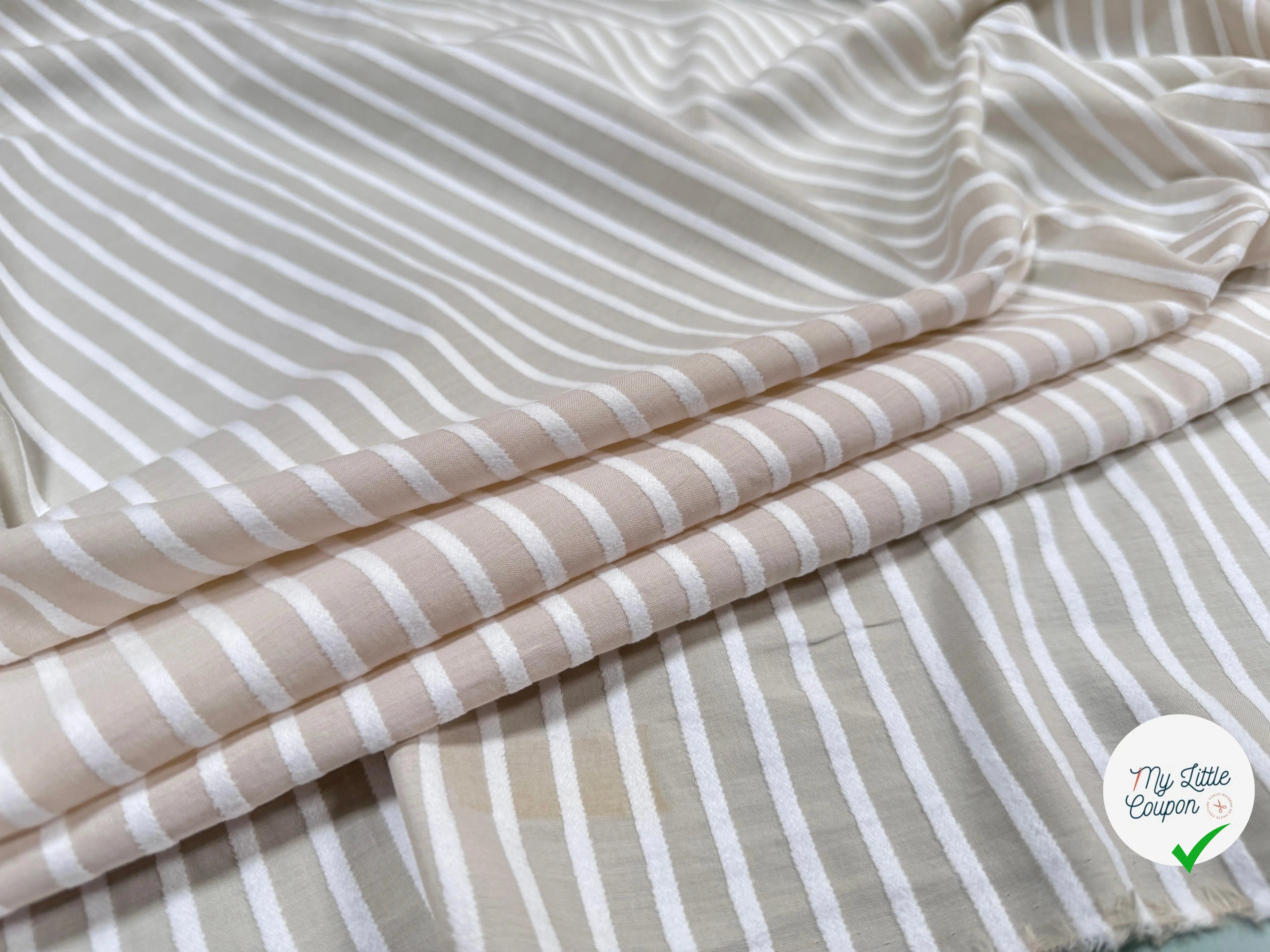 TISSU COTON CREME À RAYURES DUVETEUSES - My Little Coupon