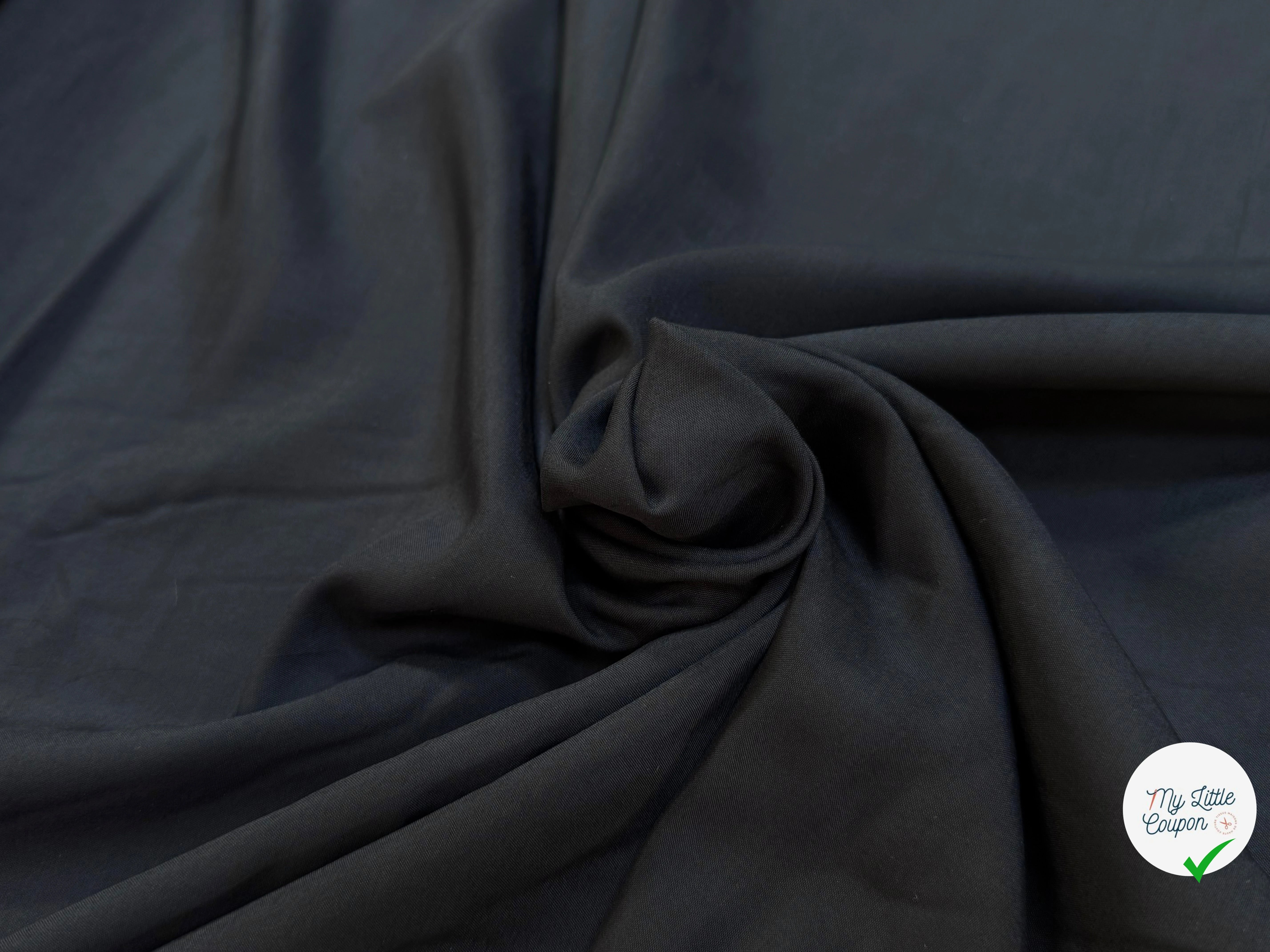 TISSU COTON FLUIDE ET DOUX NOIR 80% COTON LÉGÈREMENT SATINÉ - My Little Coupon