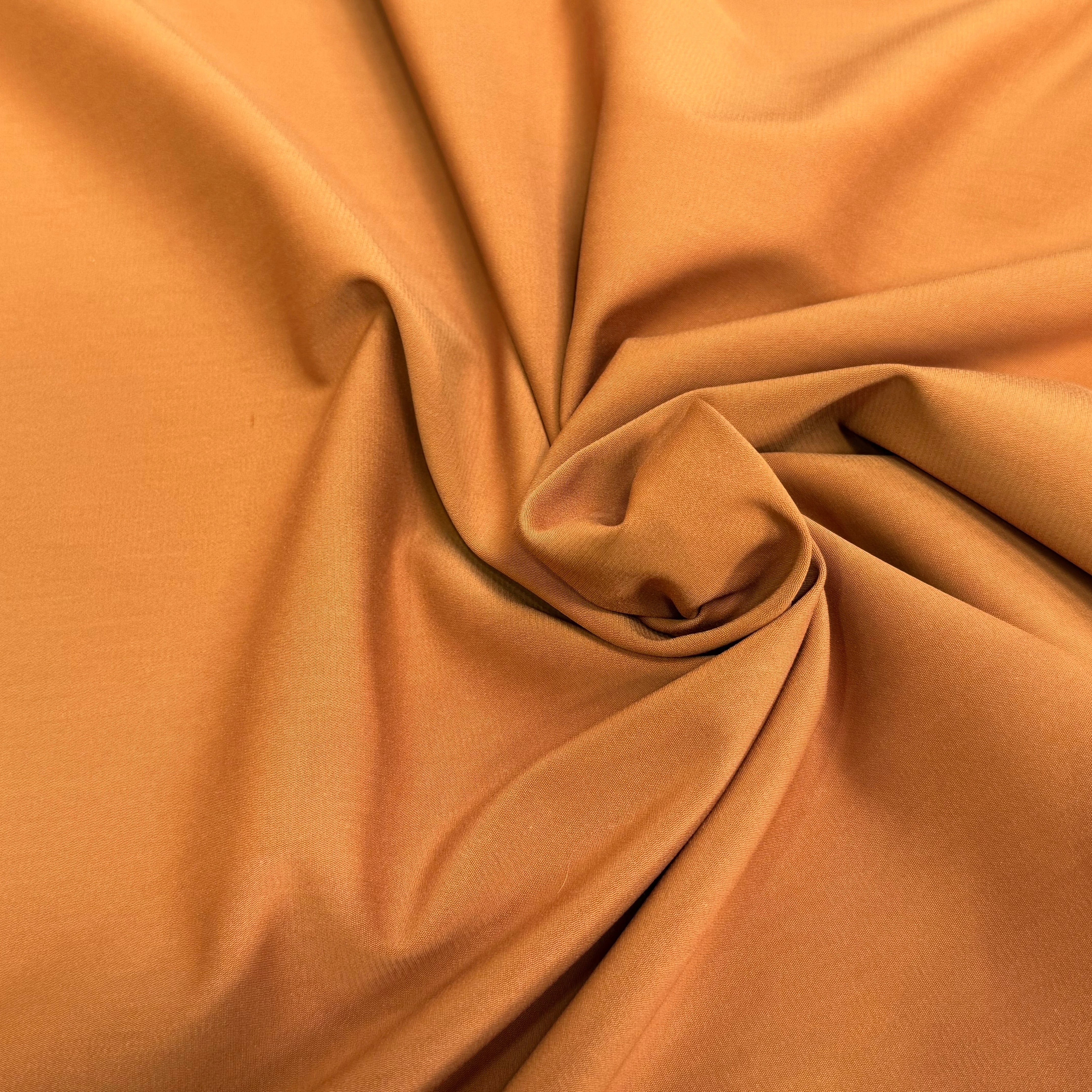 TISSU COTON POLYAMIDE ULTRA STRETCH ASPECT PEACHSKIN CARAMEL 61% COTON - My Little Coupon