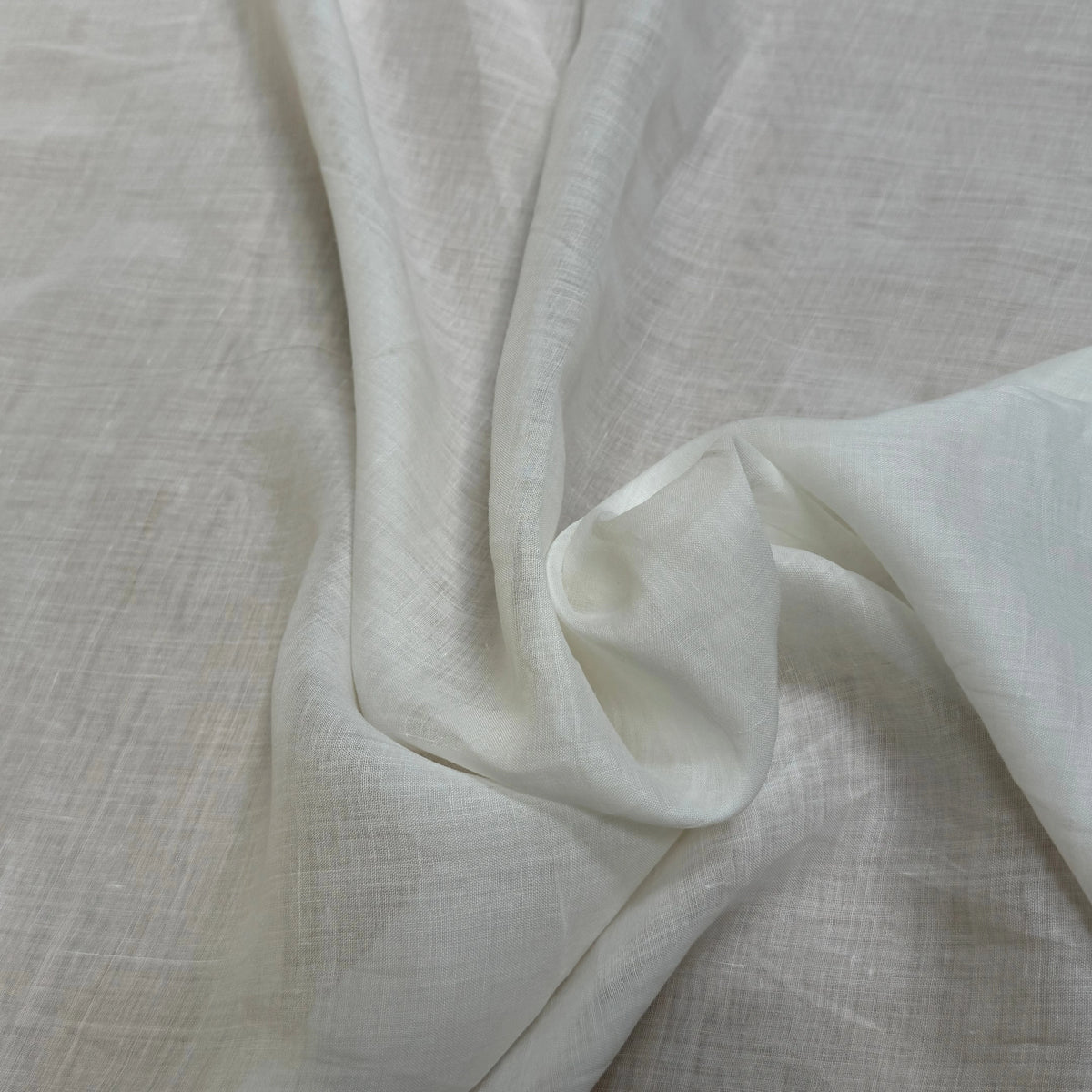 TISSU LIN VISCOSE LEGER BLANC CASSÉ - My Little Coupon