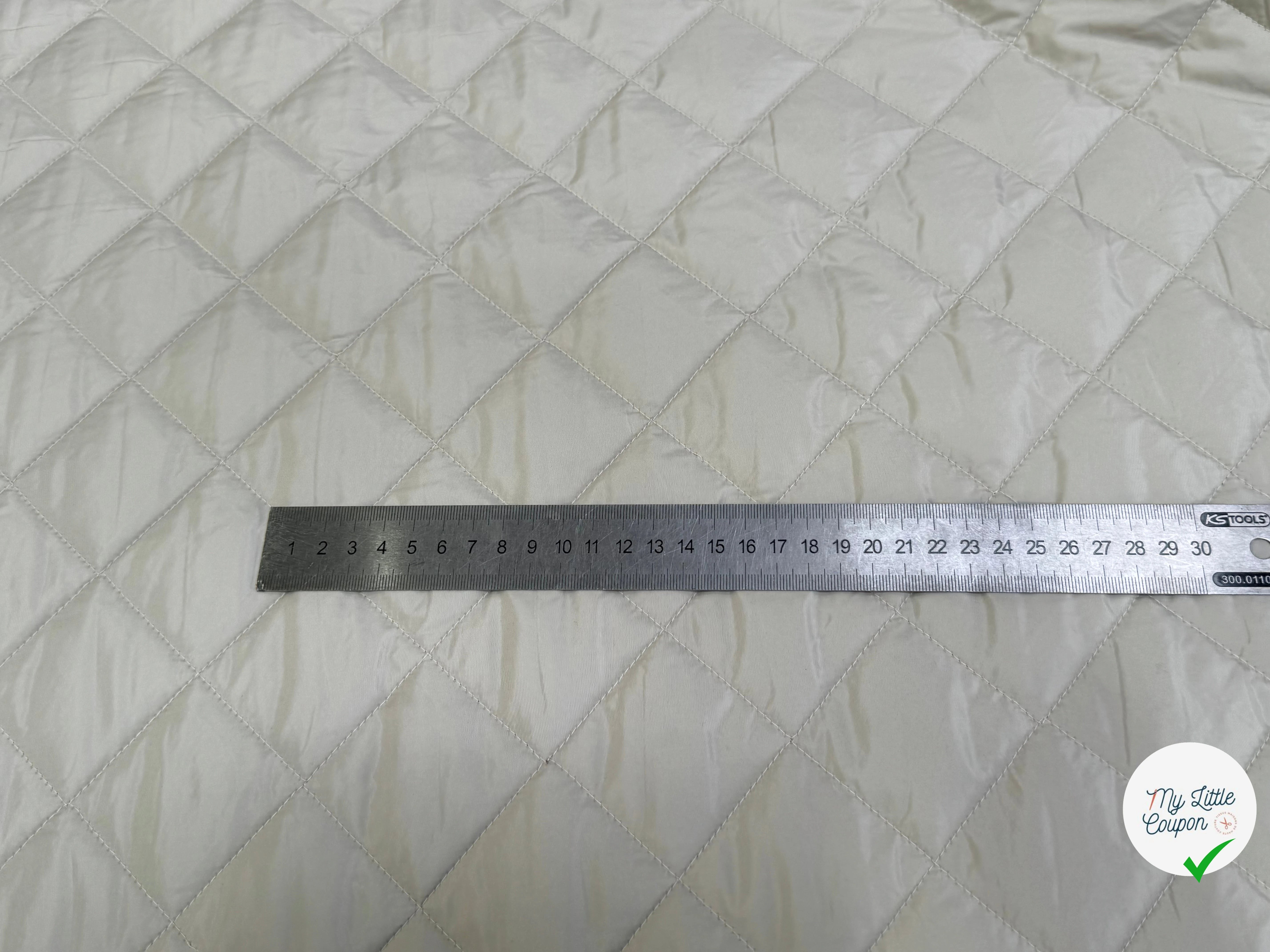 TISSU MATELASSÉ DEUX FACE DOUDOUNE GREIGE & STONE LOSANGE - My Little Coupon