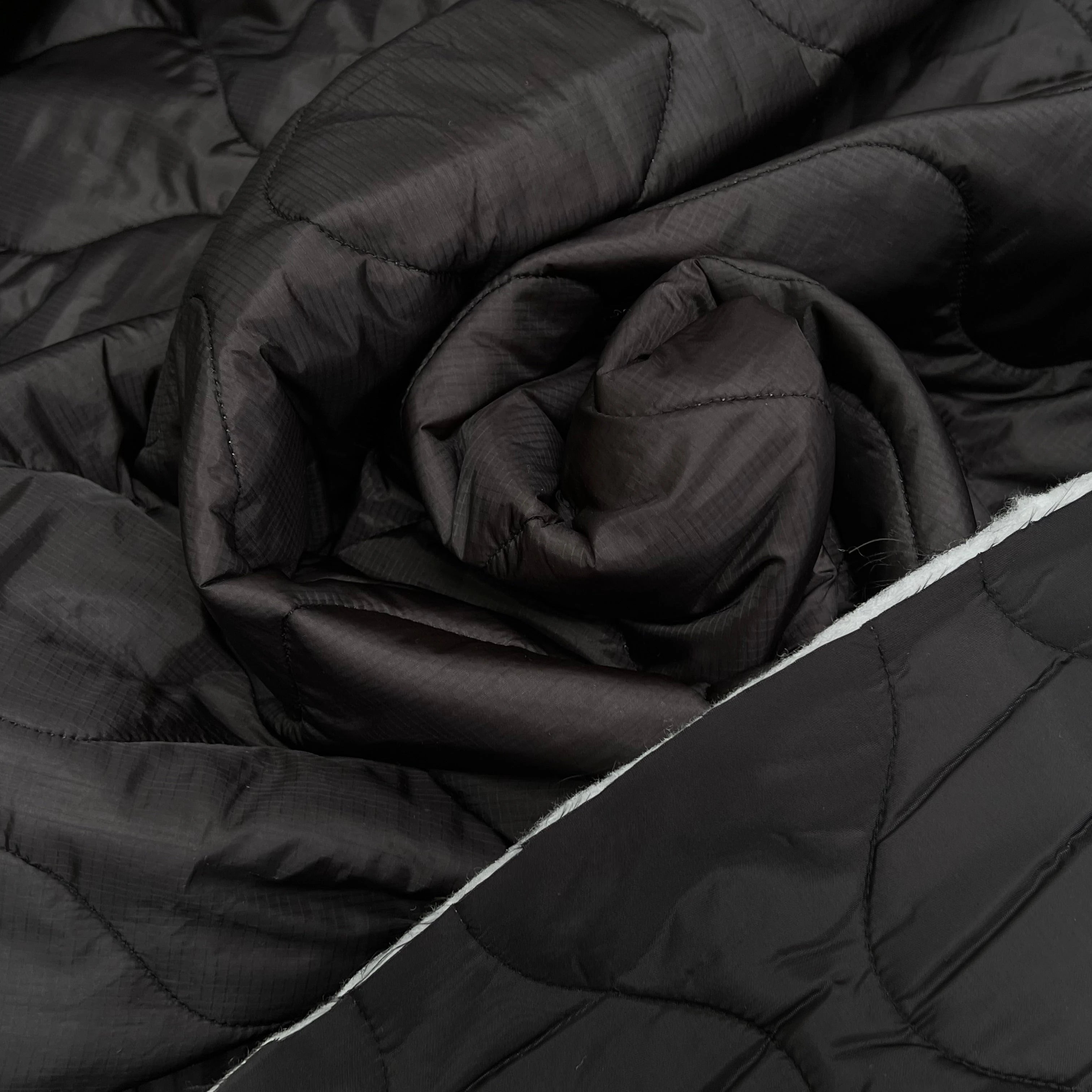 TISSU MATELASSÉ DOUBLE FACE DOUX TOUCHER GRIS ARGENTÉ LOSANGE - My Little Coupon