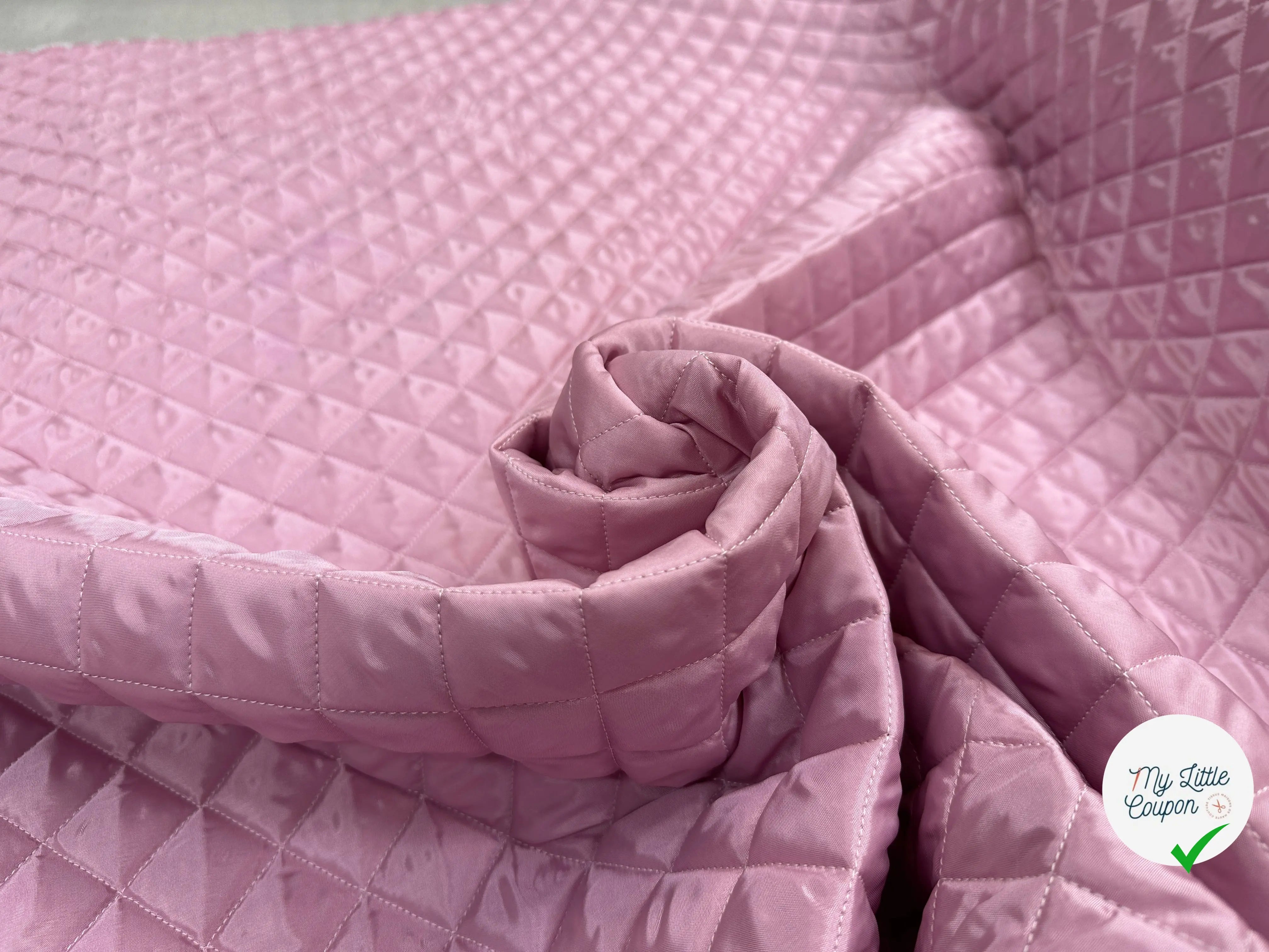 TISSU MATELASSÉ DOUDOUNE DOUBLE FACE CHIC MATELASSAGE FRANÇAIS - My Little Coupon