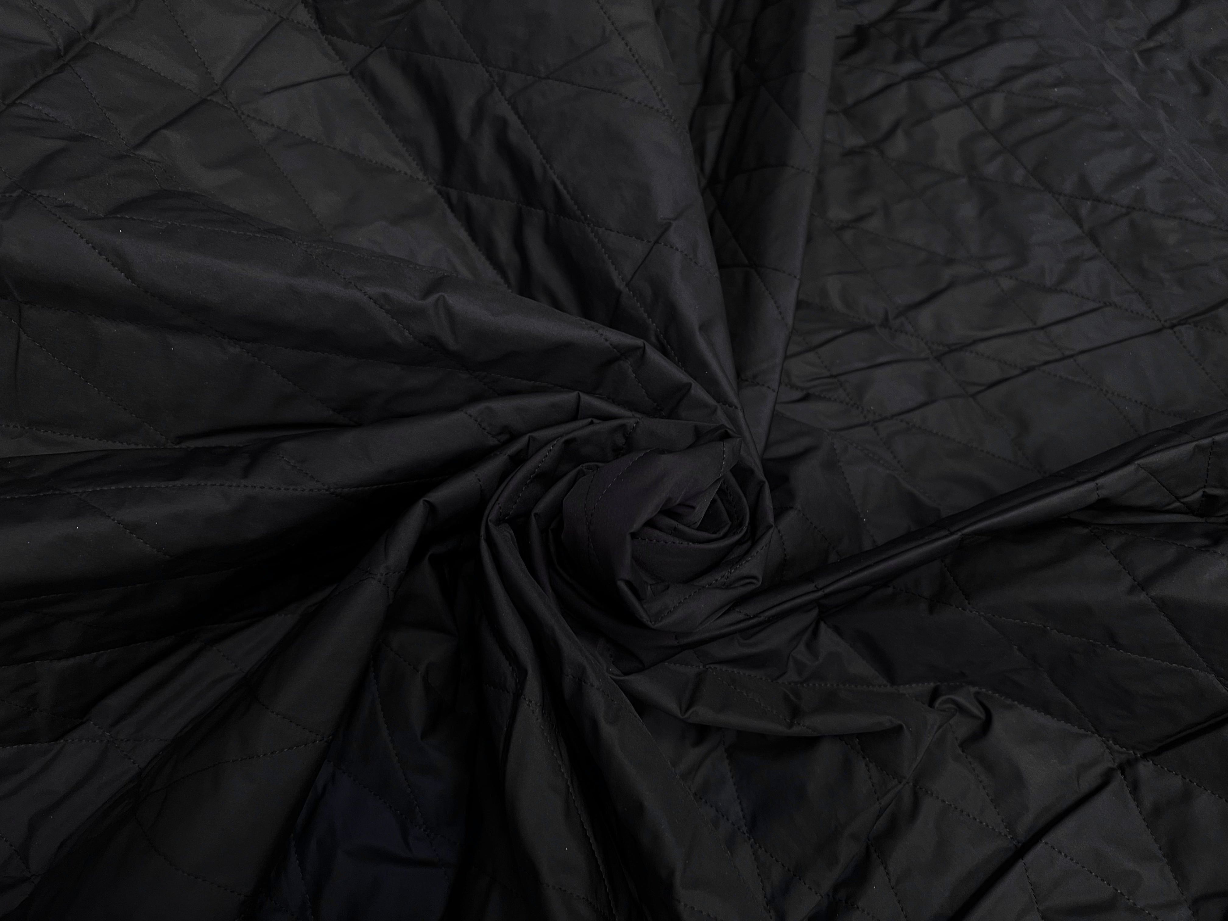 TISSU MATELASSÉ NOIR - My Little Coupon