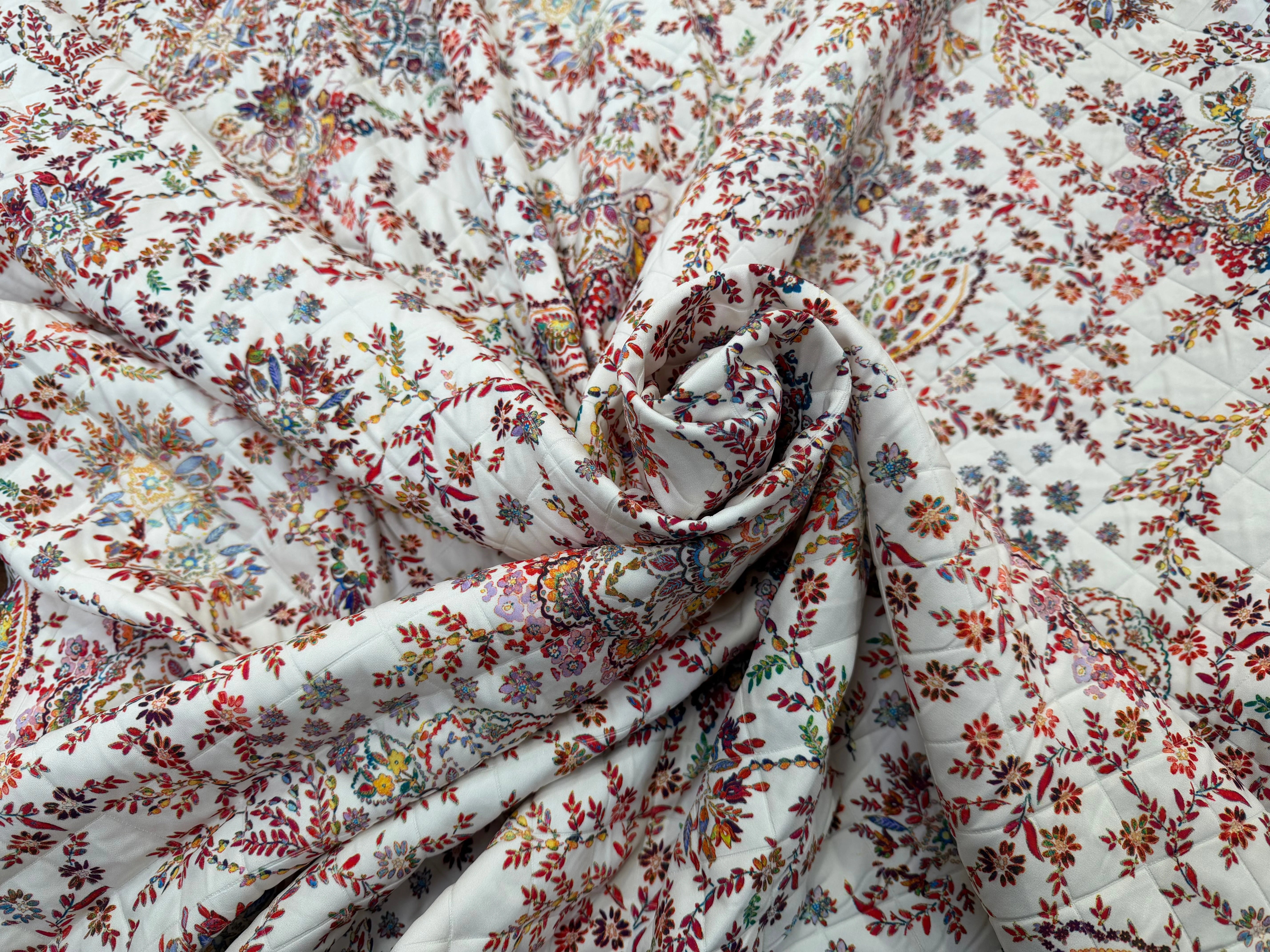 TISSU MATELASSÉ SIMPLE FACE IMPRIMÉ 4 - My Little Coupon