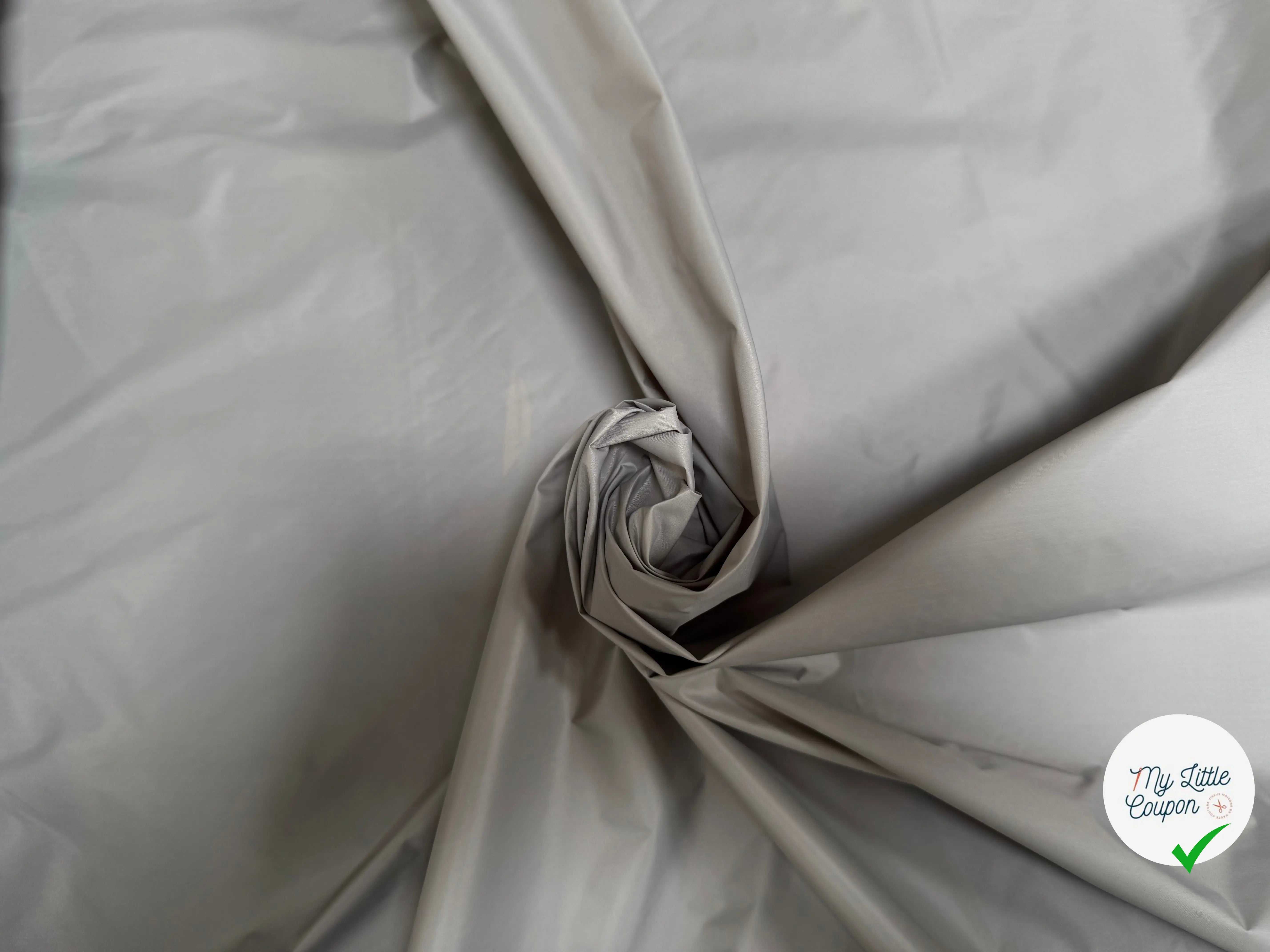 TISSU PARKAS KAKI GRIS UNI - My Little Coupon