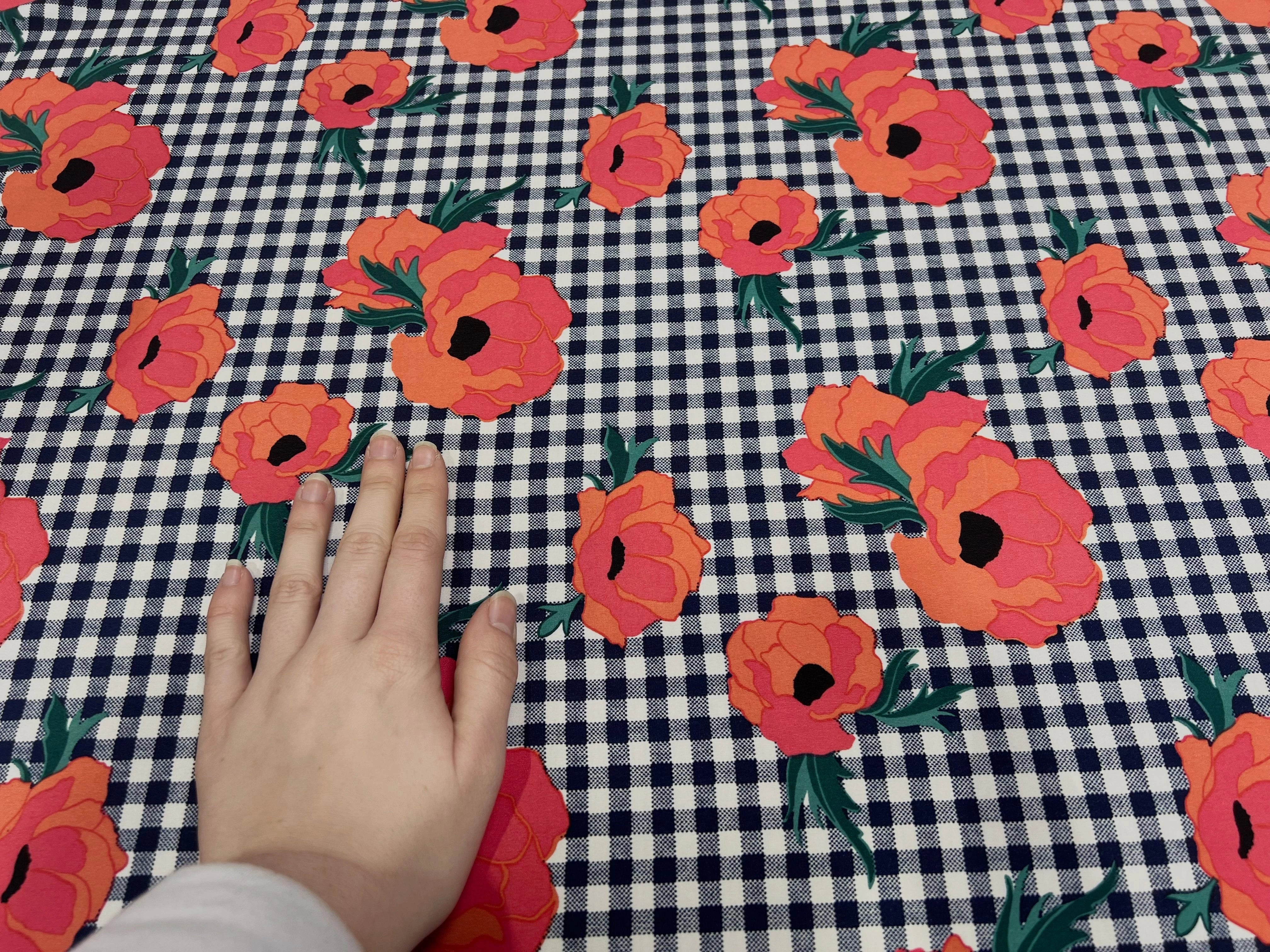TISSU PEAU DE EPCHE FLEURS CARREAUX - My Little Coupon