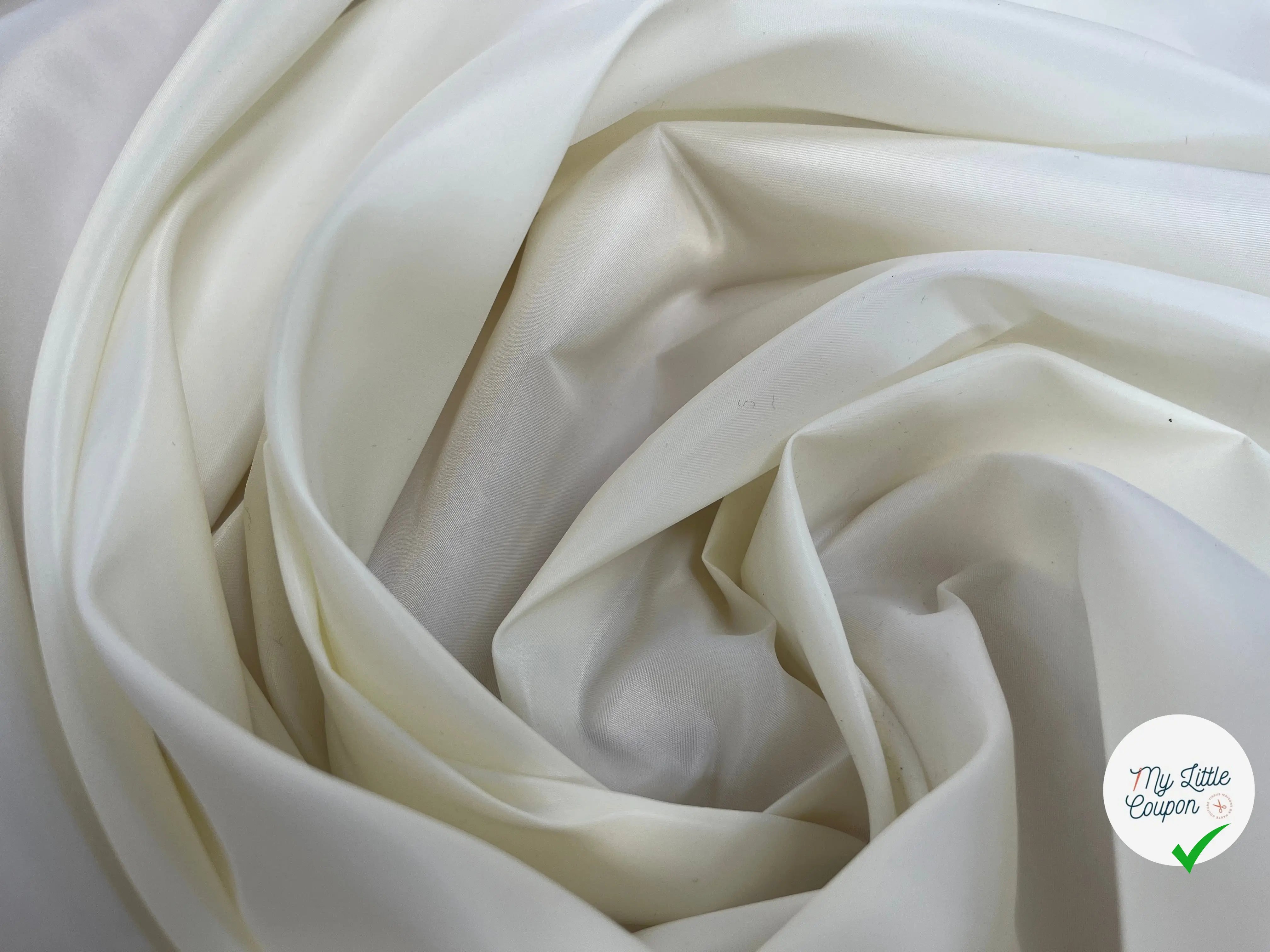 TISSU SATINÉ BLANC CASSÉ POLYESTER - My Little Coupon