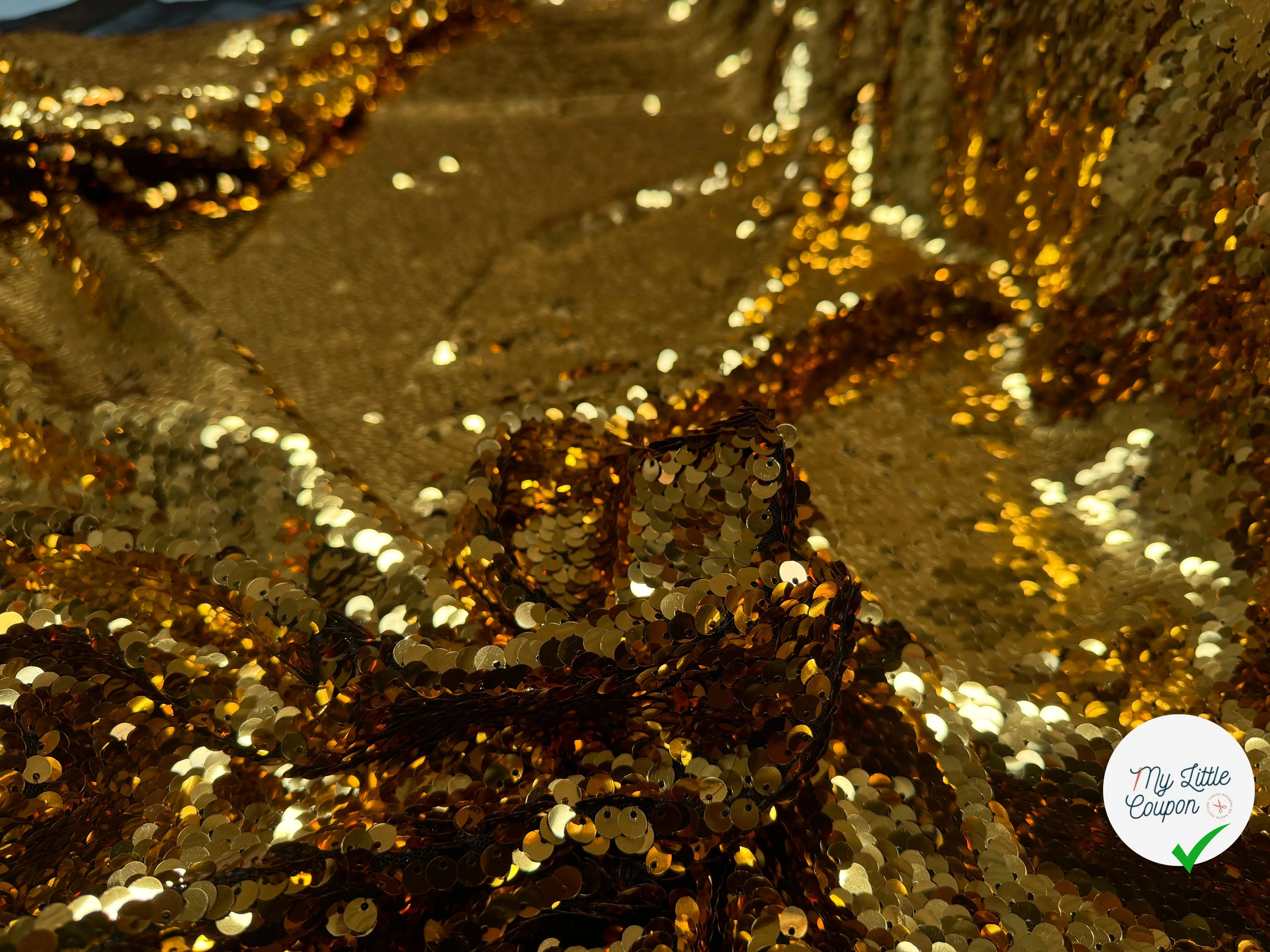 TISSU SEQUIN PAILLETTES SUR TULLE GOLD - My Little Coupon