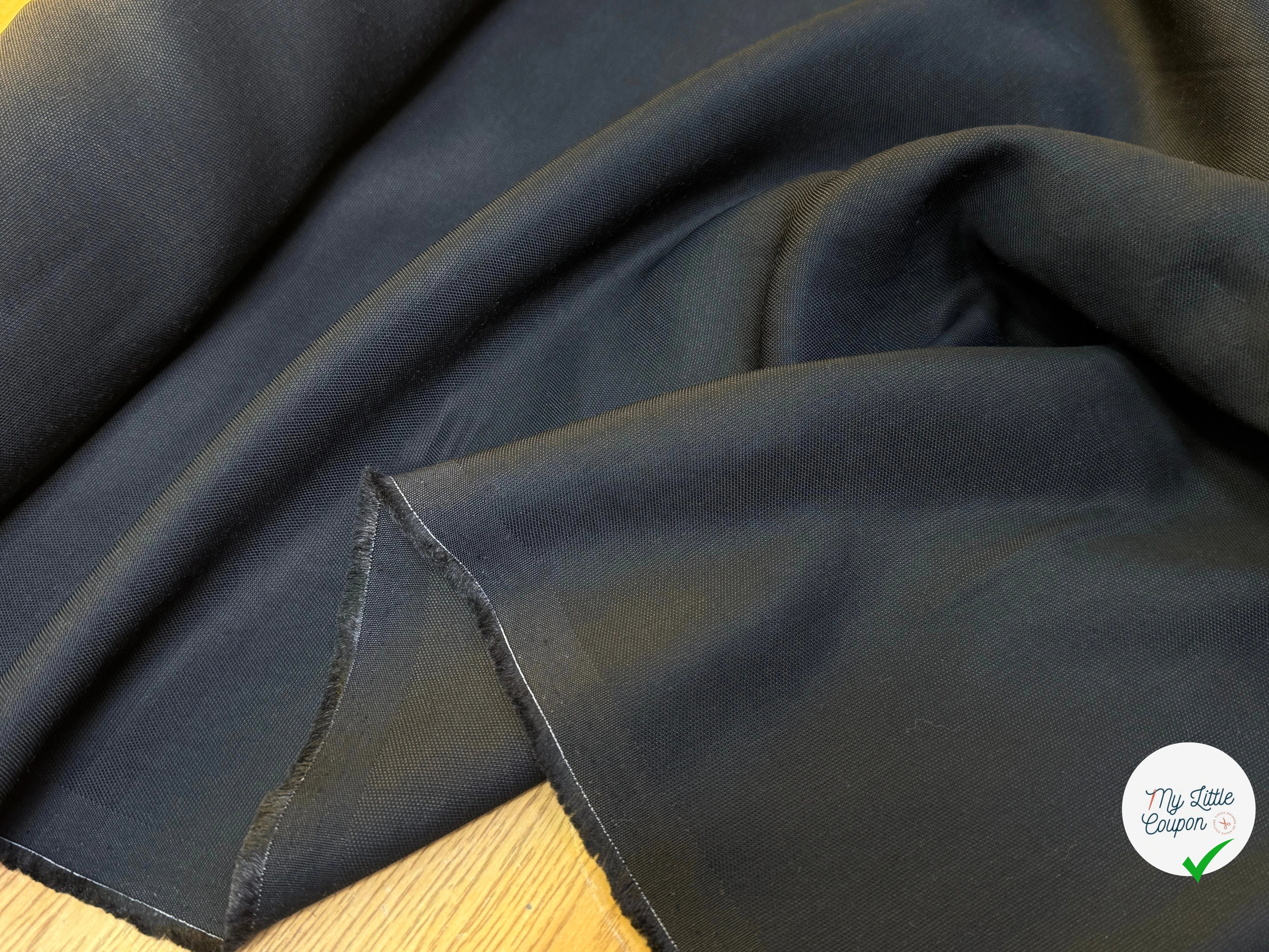 TOILE COTON SOUPLE ASPECT PIQUÉ NOIR - My Little Coupon