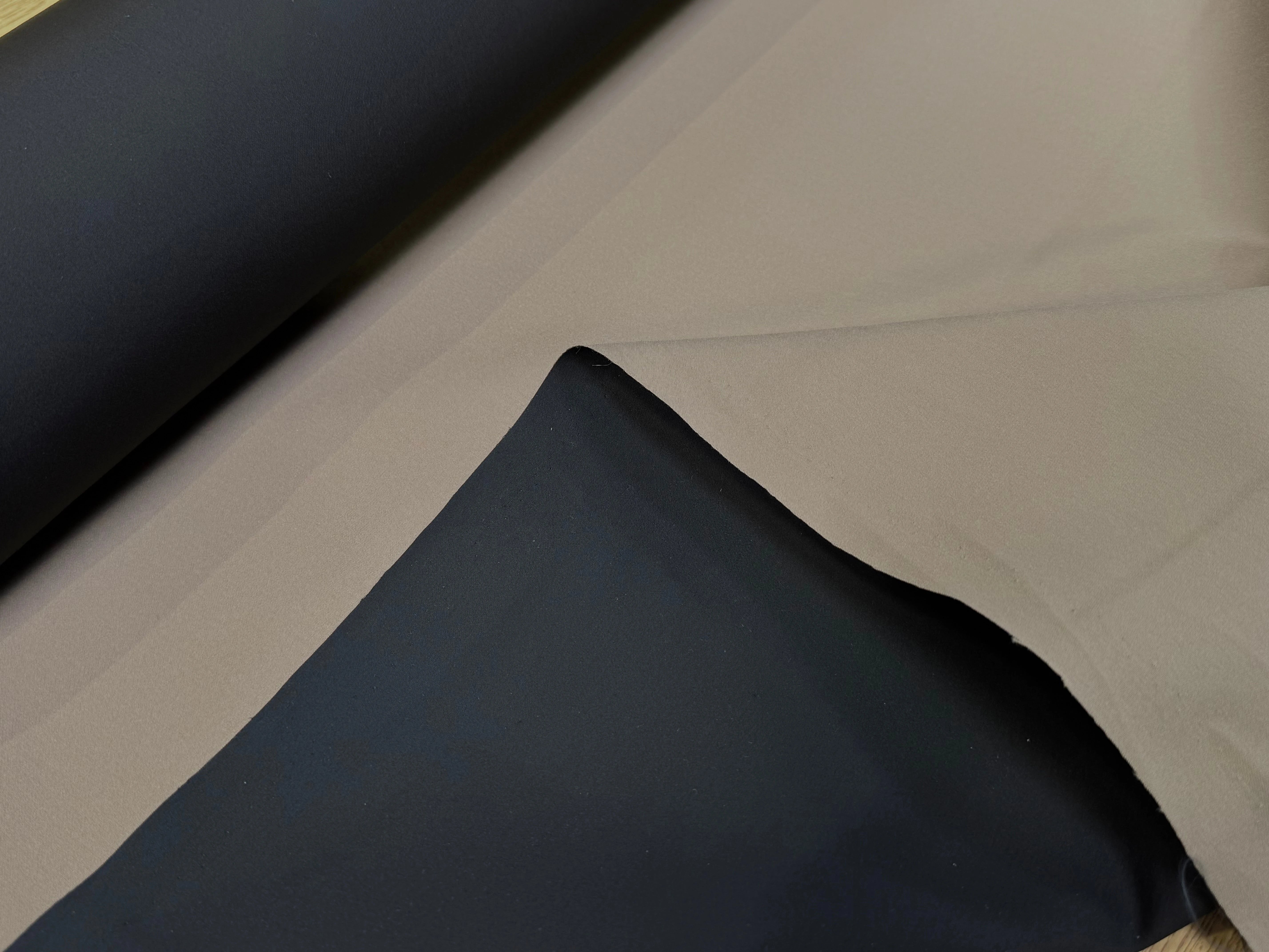 TOILE DE COTON CONTRECOLLÉE STRETCH BEIGE NOIR BELLE TENUE - My Little Coupon