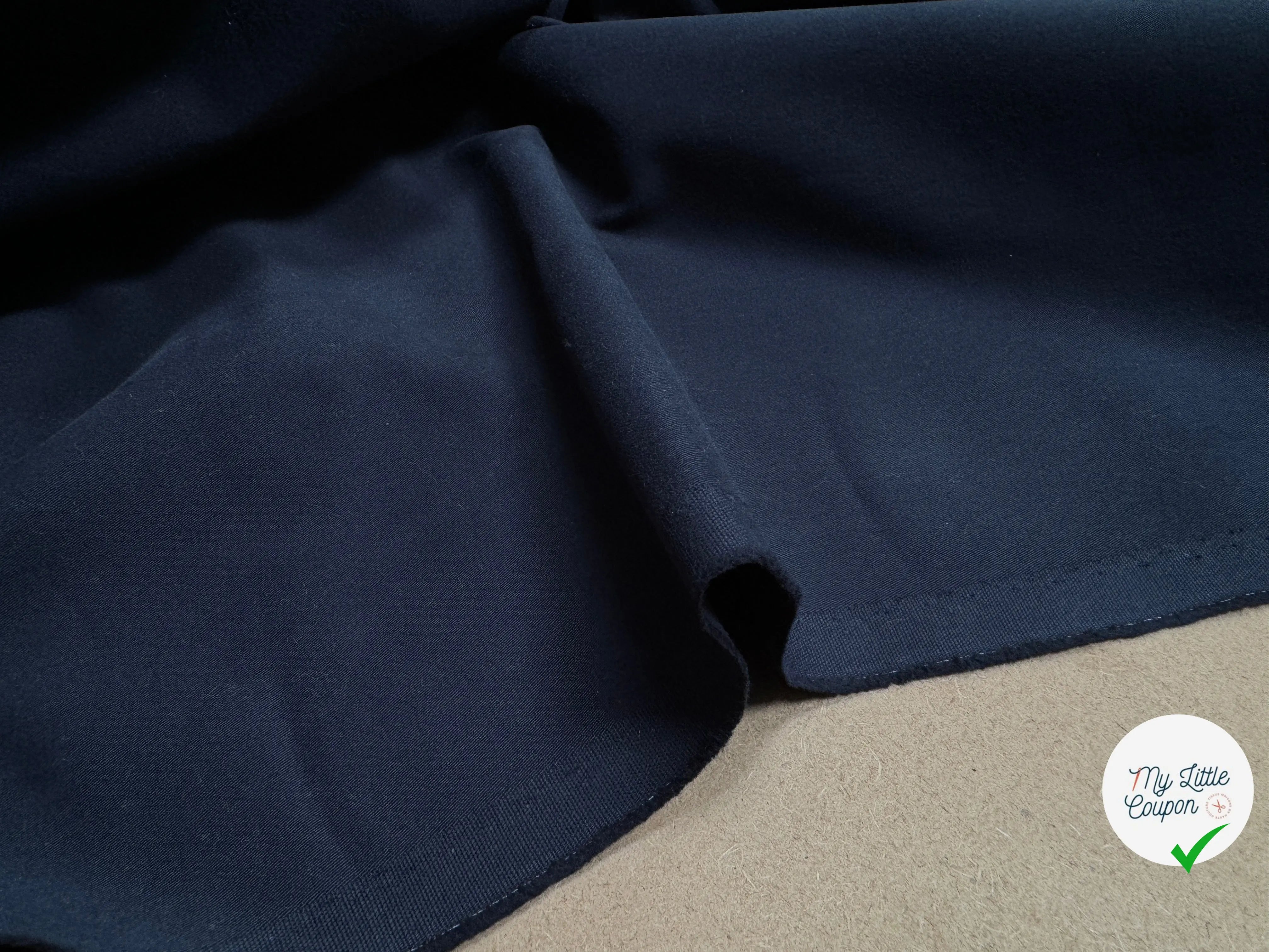 TOILE DE COTON LOURDE NAVY PEACHSKIN - My Little Coupon