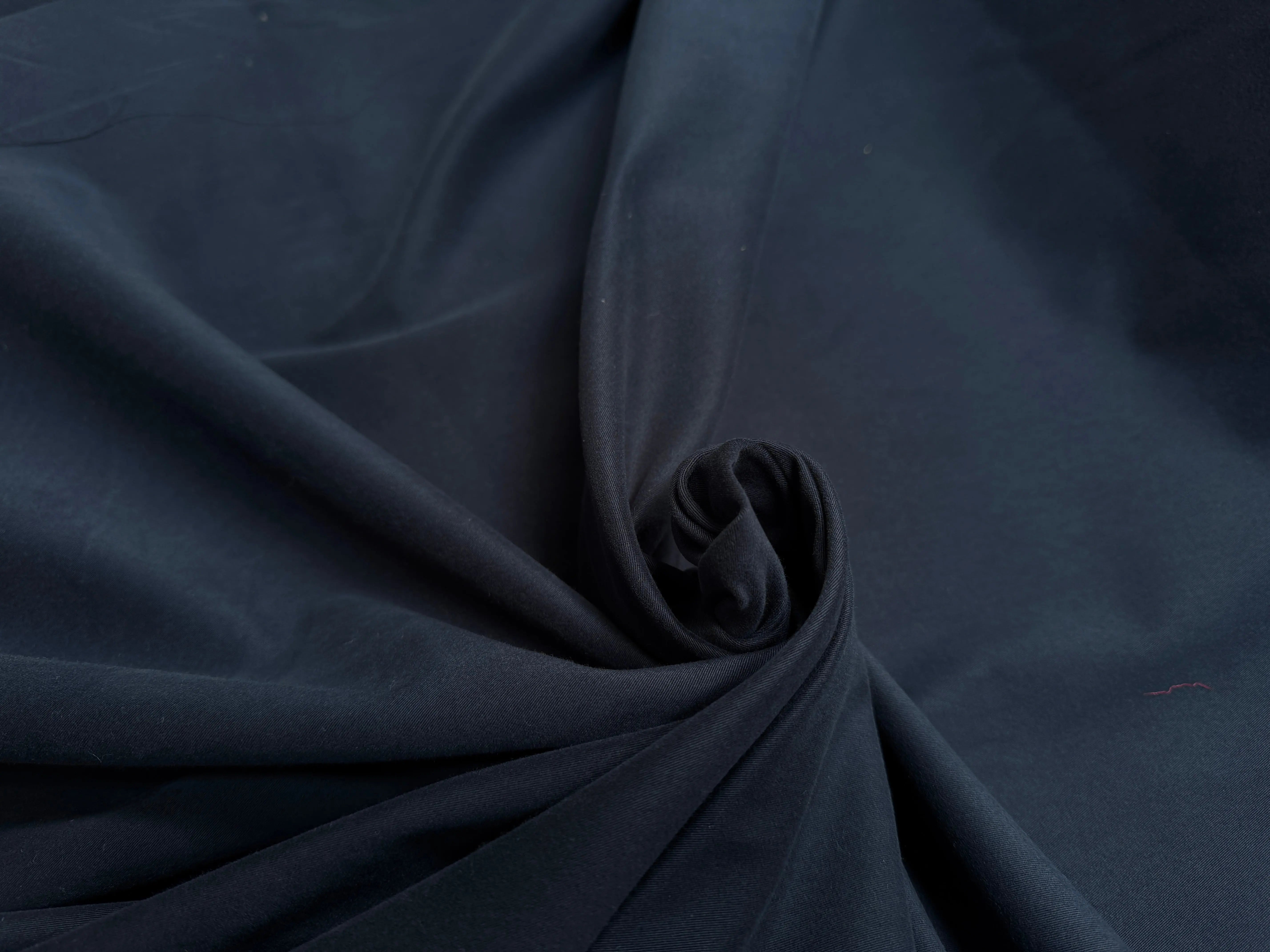 TOILE DE COTON LOURDE NAVY PEACHSKIN - My Little Coupon