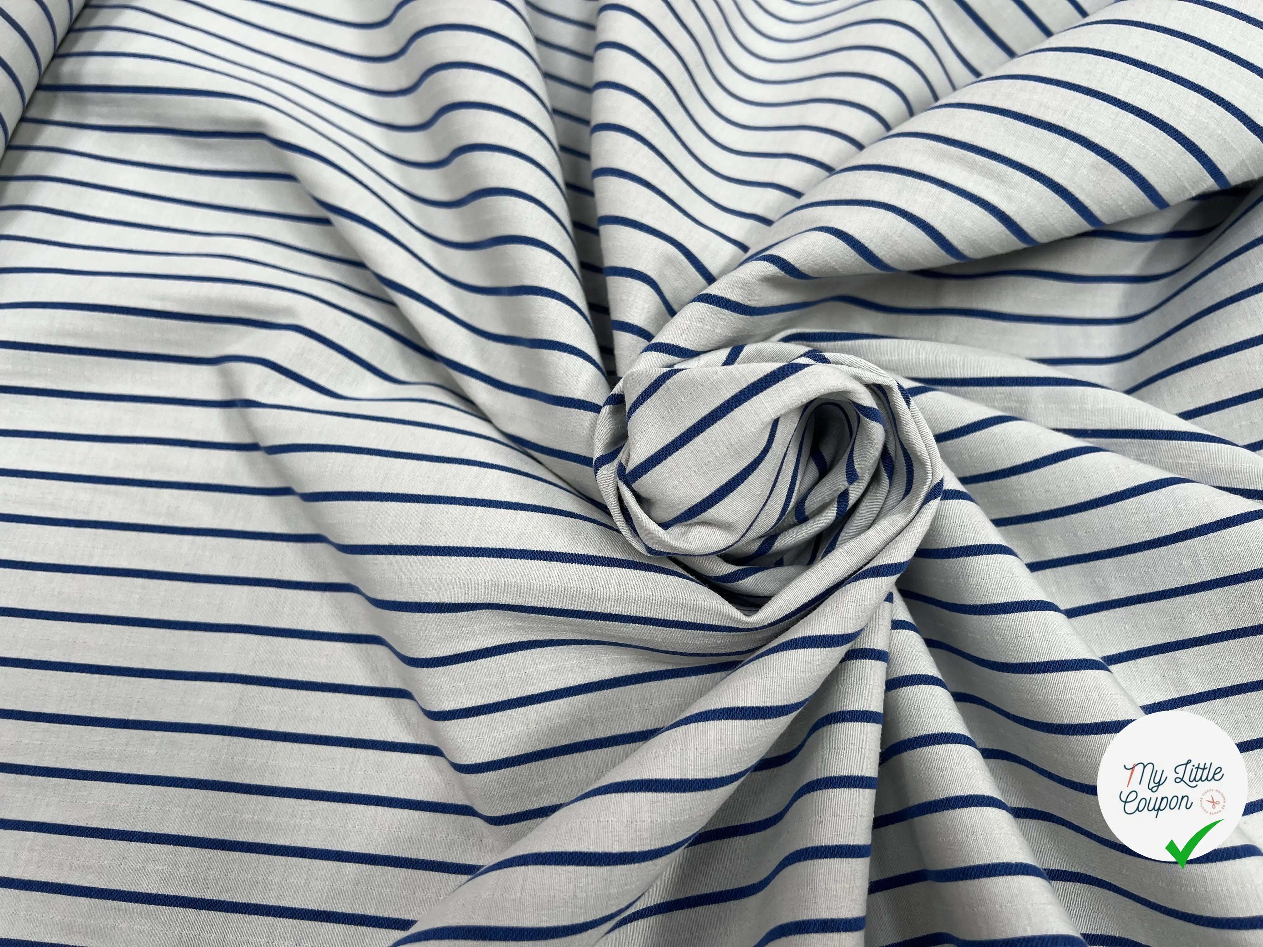 TOILE DE COTON STRETCH À RAYURE BLEU FOND BLANC ENVERS FOND BLEU RAYURE BLANCHE - My Little Coupon