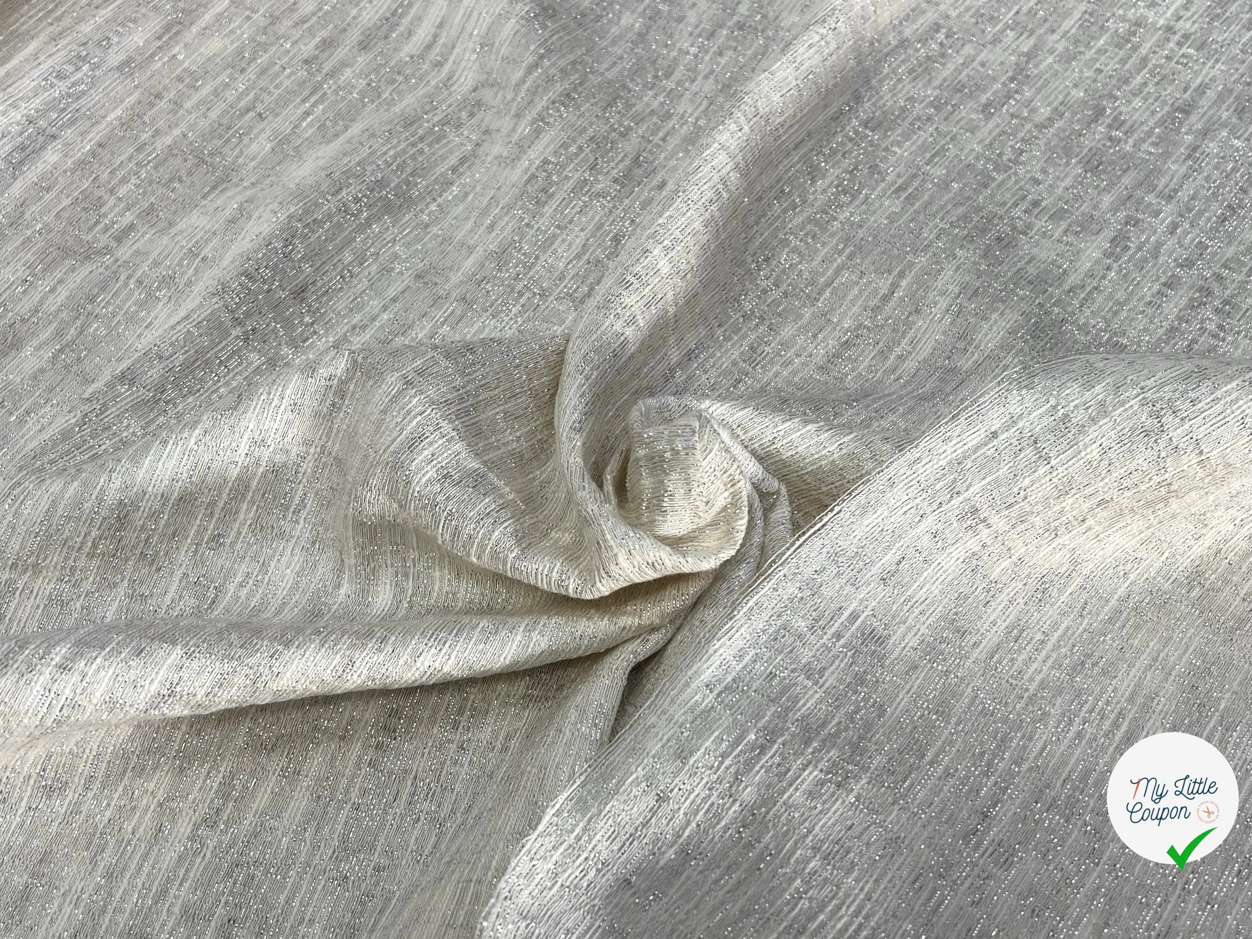 TOILE FIL À FIL TEXTURÉE BLANC CASSÉ FILS ARGENTÉ - My Little Coupon
