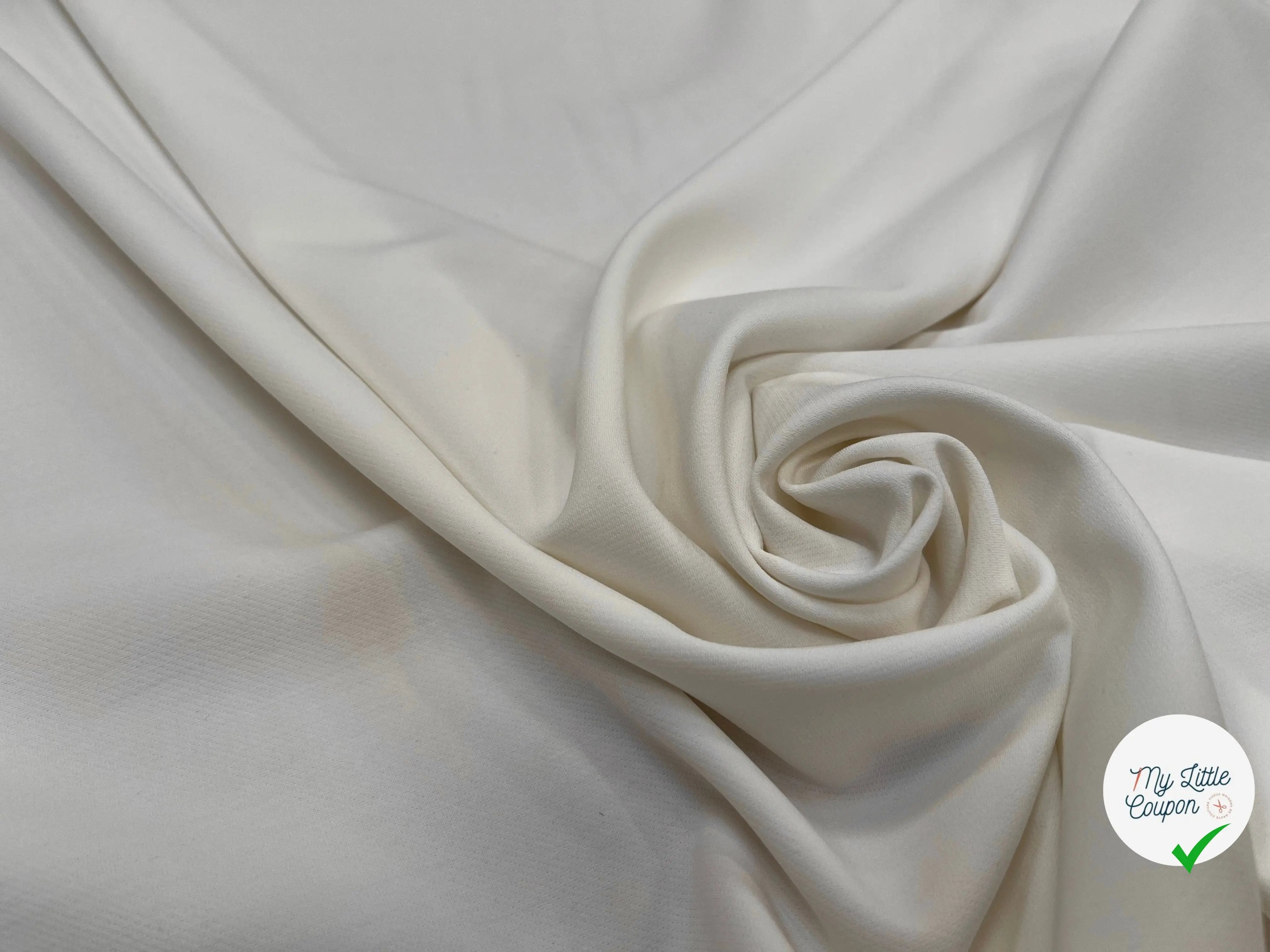 TOILE OWENS COUTURE FLUIDE STRETCH POLYVISCOSE BLANC CASSÉ - My Little Coupon
