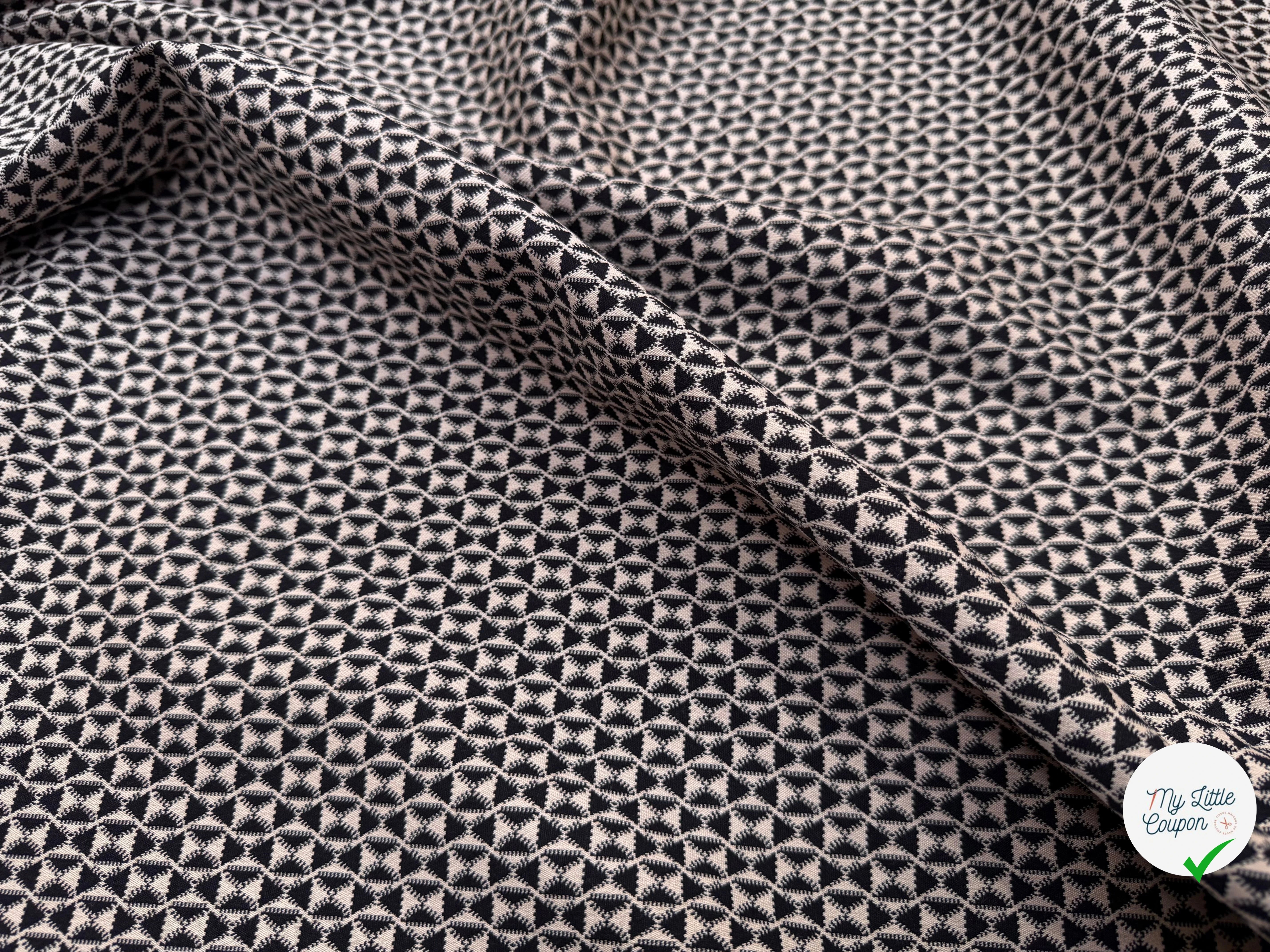 TOILE STRETCH GÉOMETRIQUE ITALIE CHIC - My Little Coupon