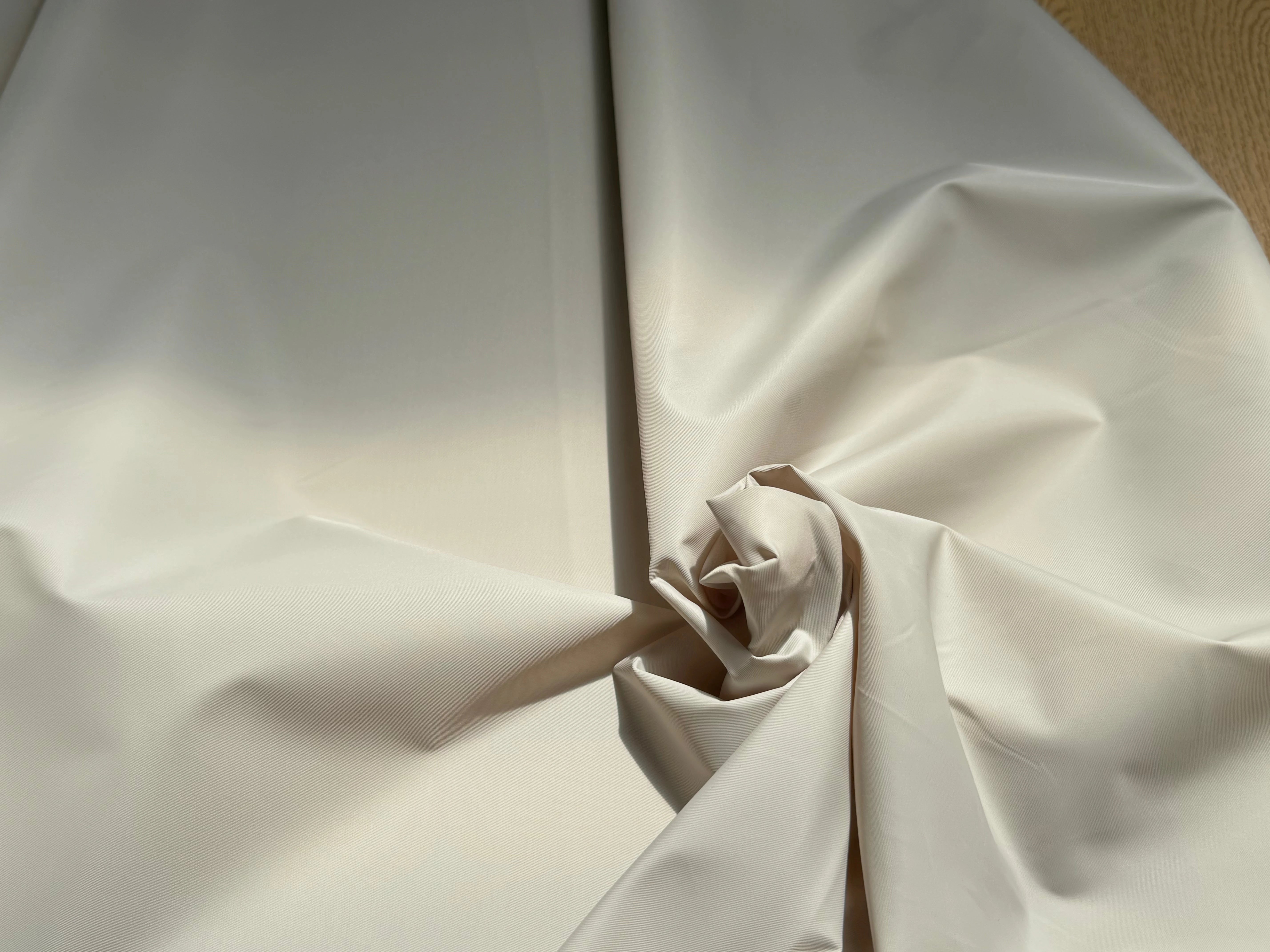 TOILE WATERPROOF BEIGE 100% POLAMIDE - My Little Coupon