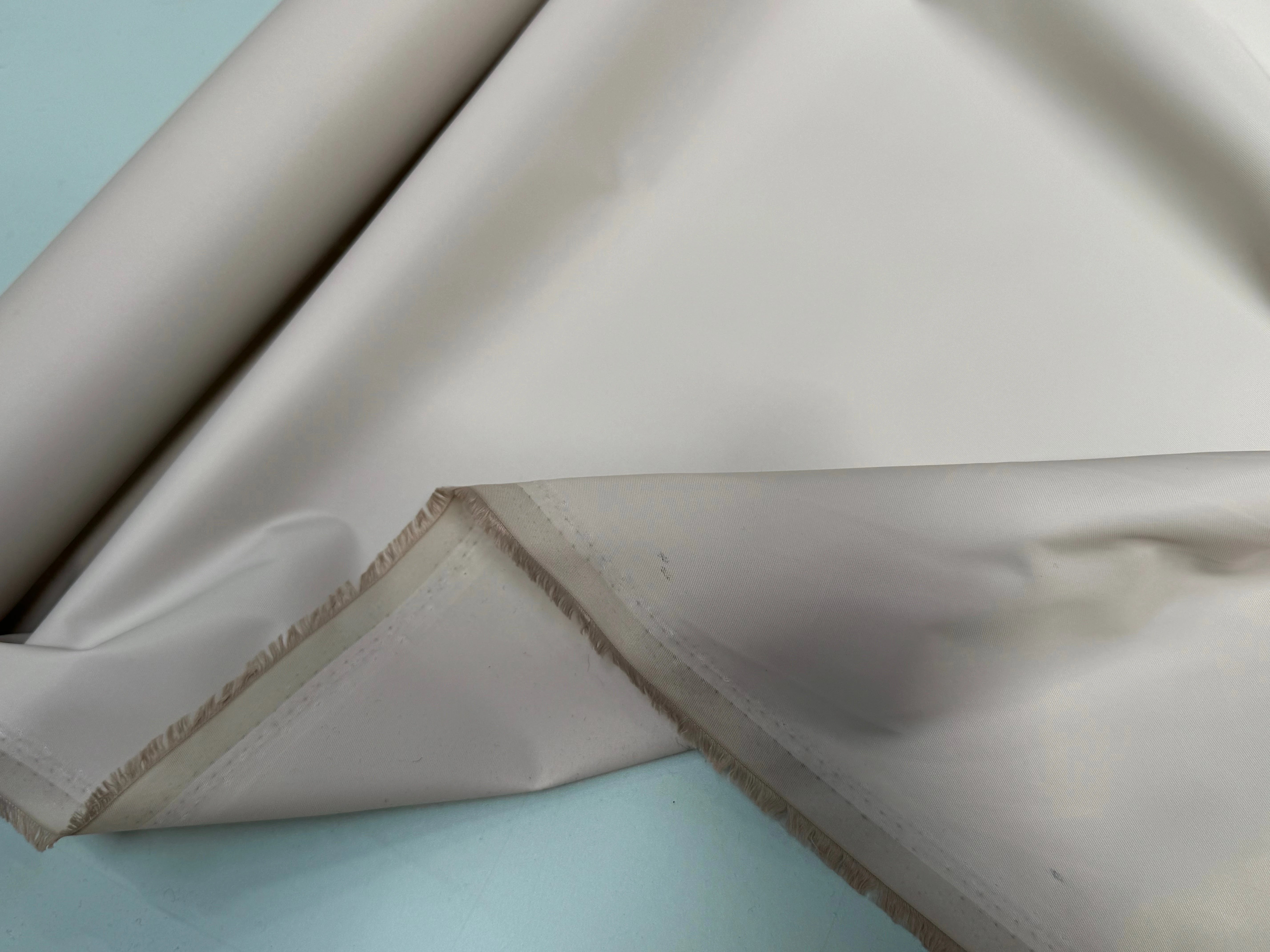 TOILE WATERPROOF BEIGE 100% POLAMIDE - My Little Coupon