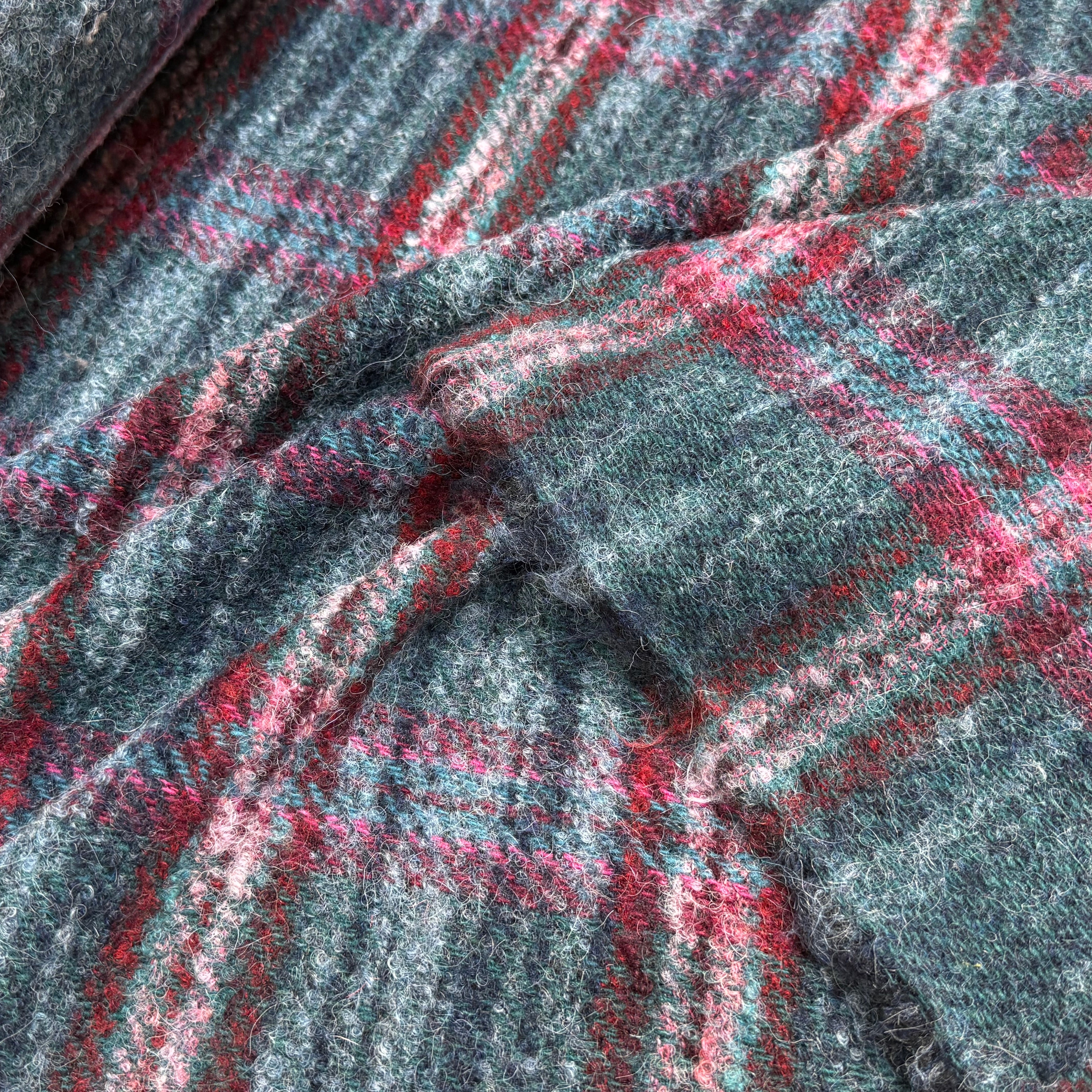 TWEED BOUCLETTE 56% LAINE BLEU À CARREAUX GIOVIXEN - My Little Coupon