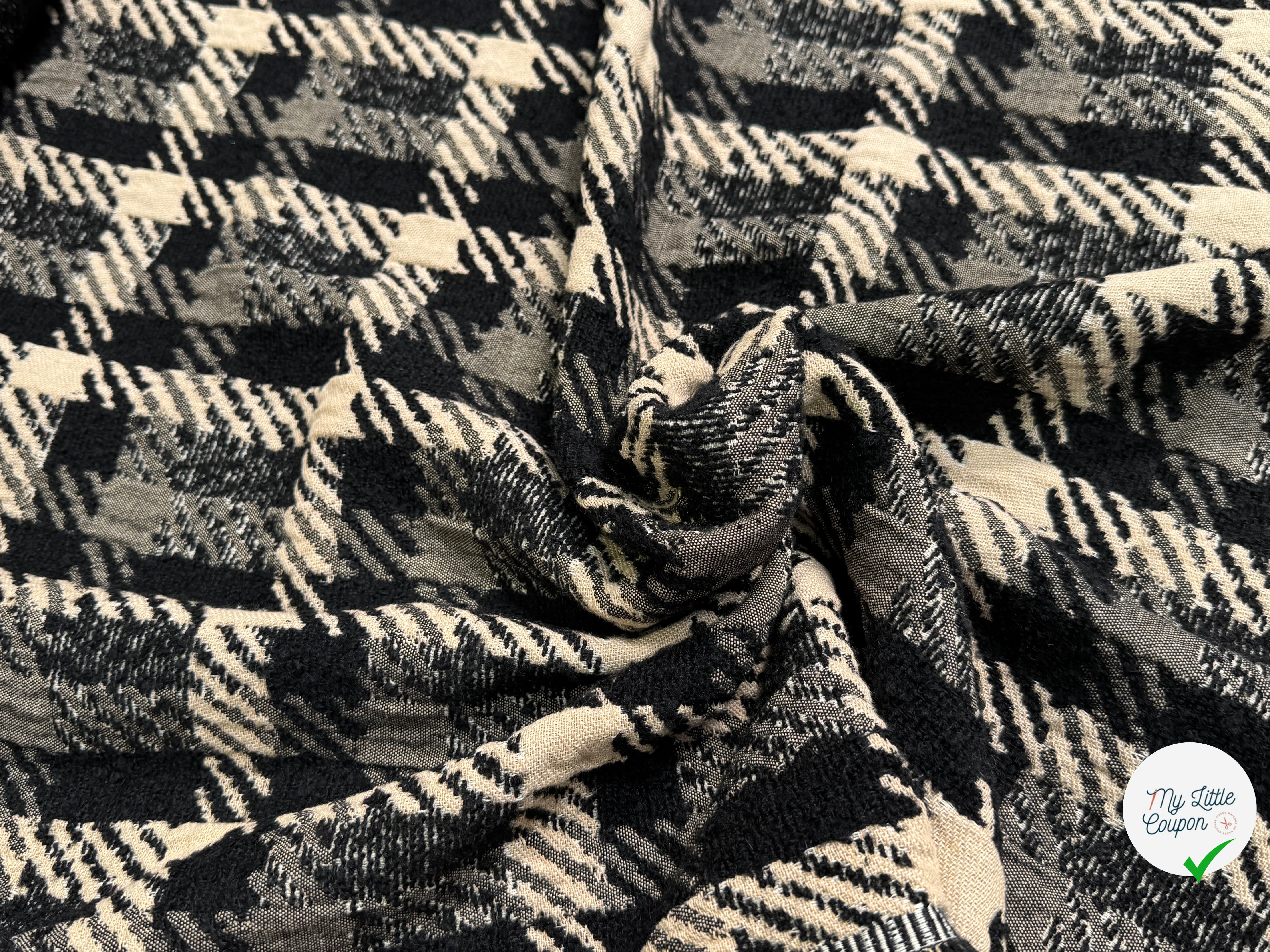 TWEED JACQUARD À CARREAUX BEIGE NOIR 61% COTON ET 7% LAINE VIERGE - My Little Coupon