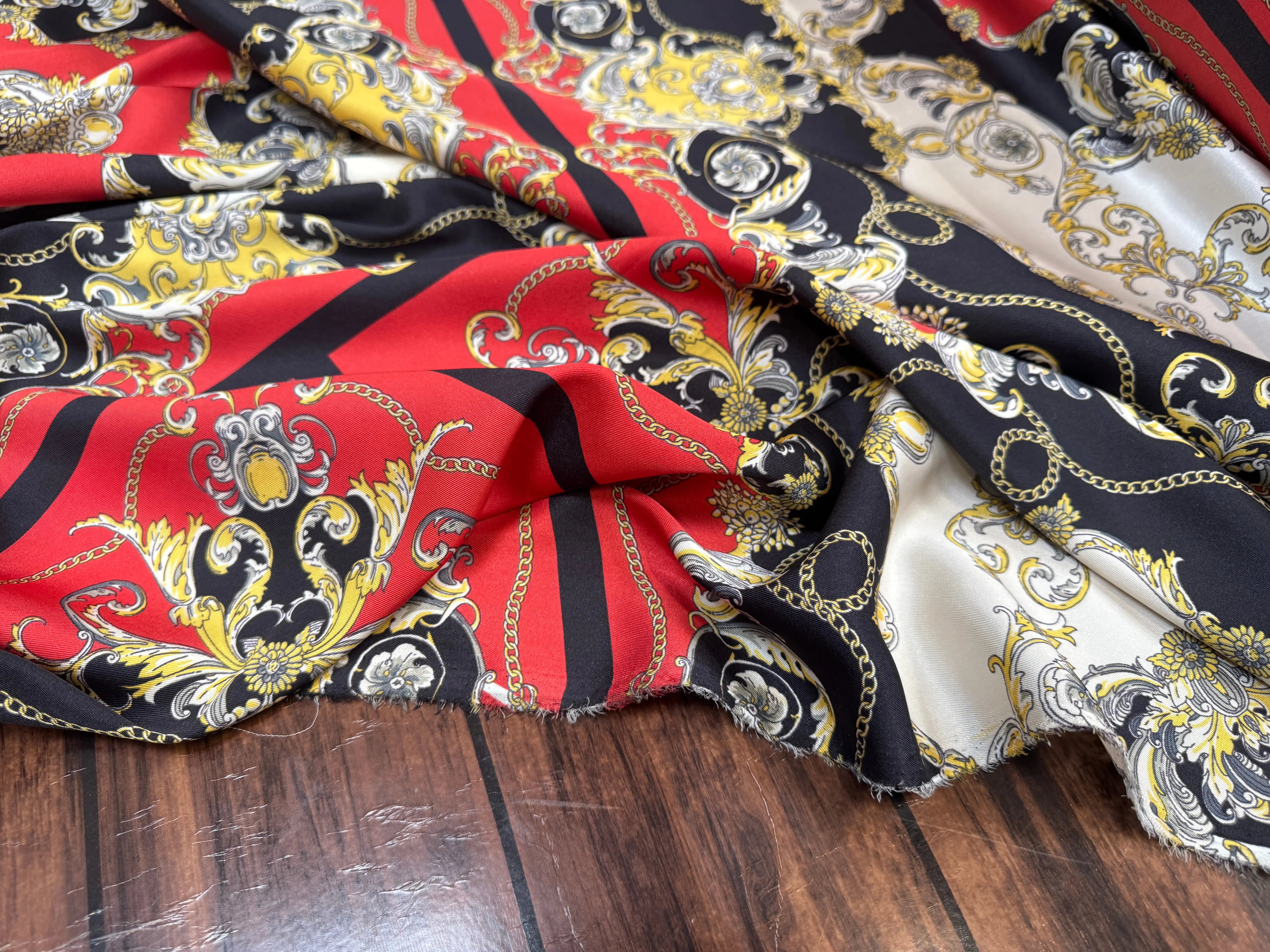 TWILL POLYESTER STYLE BAROQUE - My Little Coupon