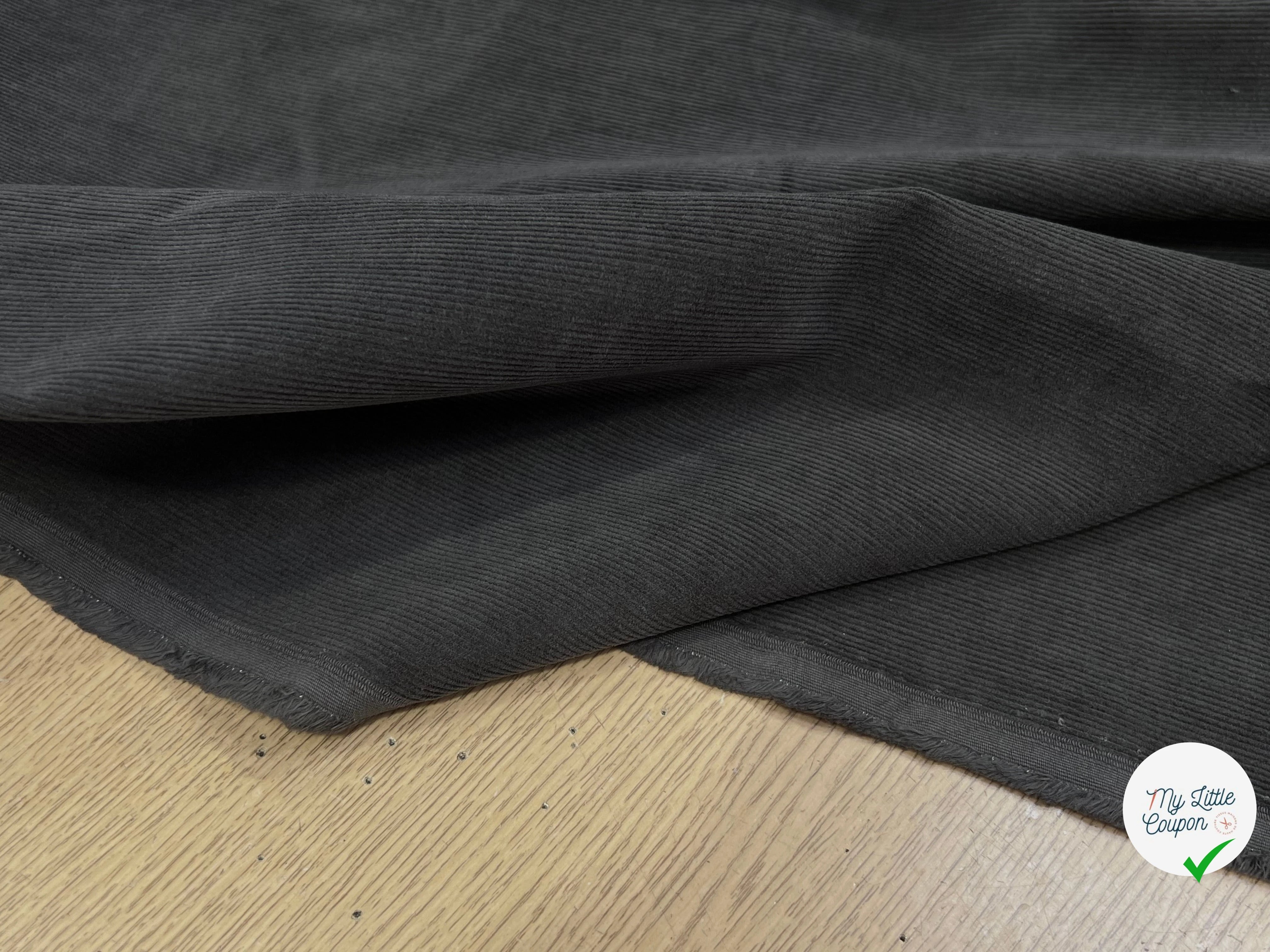 VELOURS 1000 RAIES MARRON GRIS - My Little Coupon
