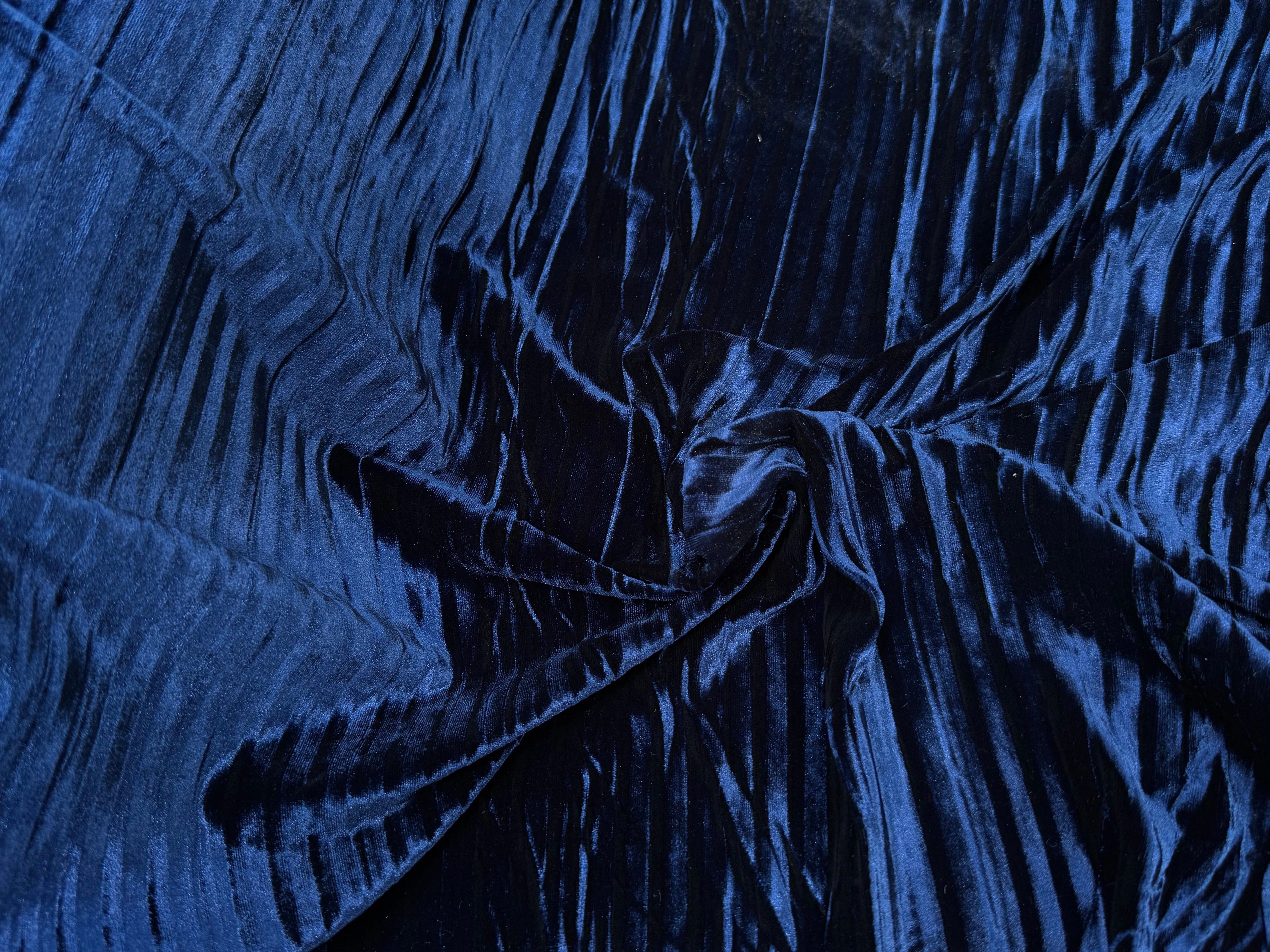 VELOURS PLISSÉ DARK BLUE - My Little Coupon