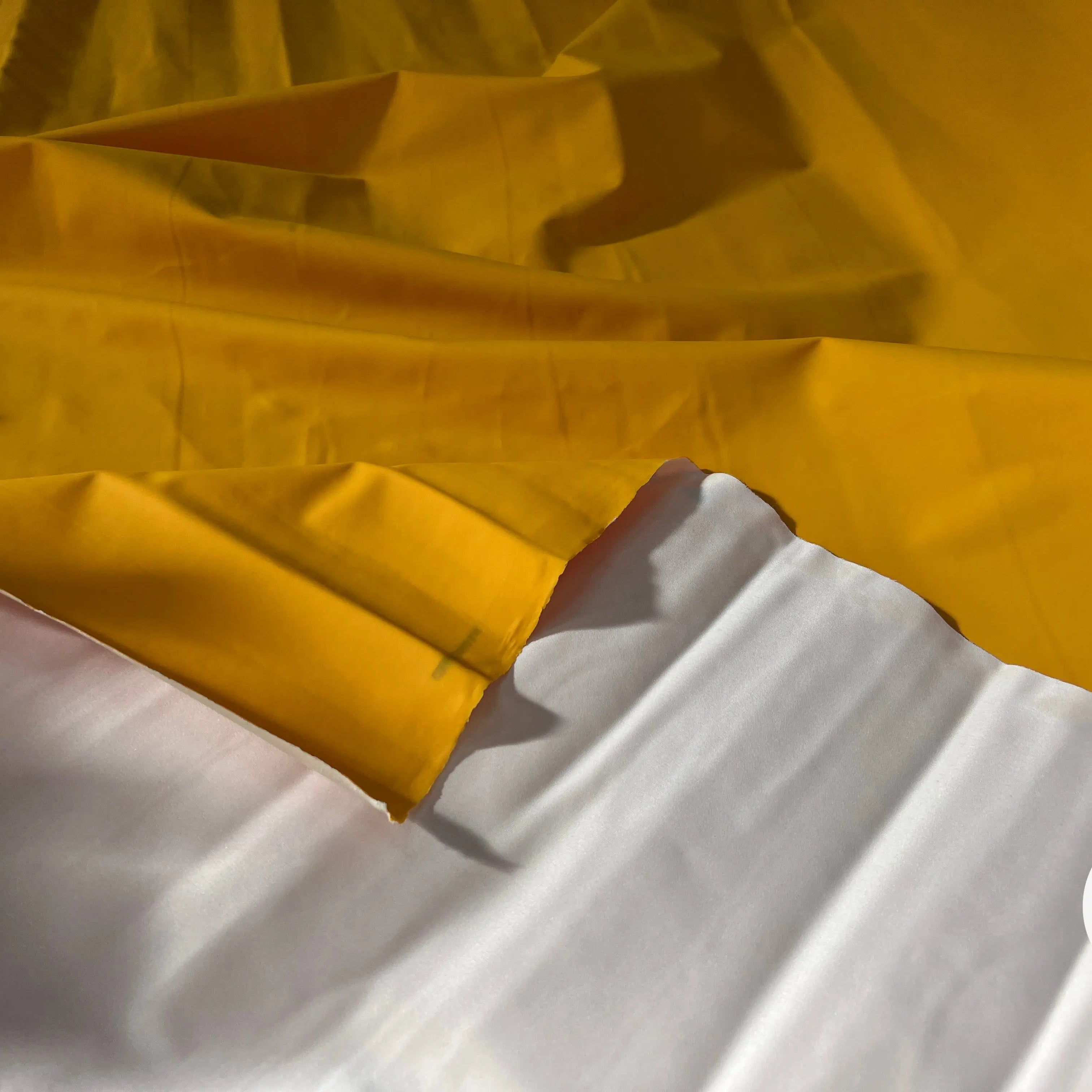 VINYLE MATE QUALITÉ COUTURE JAUNE LOURD SUBLIME - My Little Coupon
