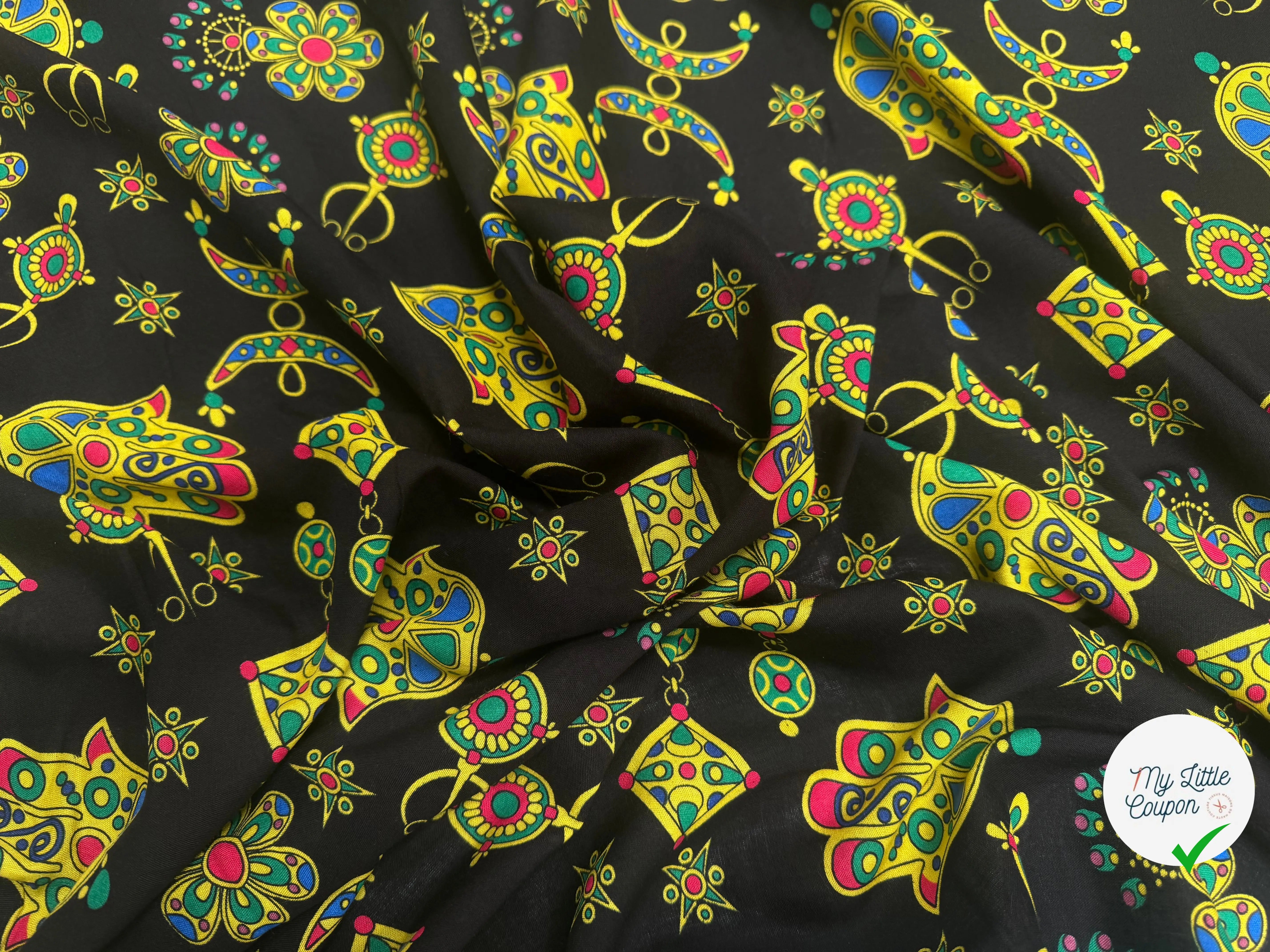 VISCOSE ARLEQUIN AVEC MOTIFS MAINS FOND NOIR - My Little Coupon