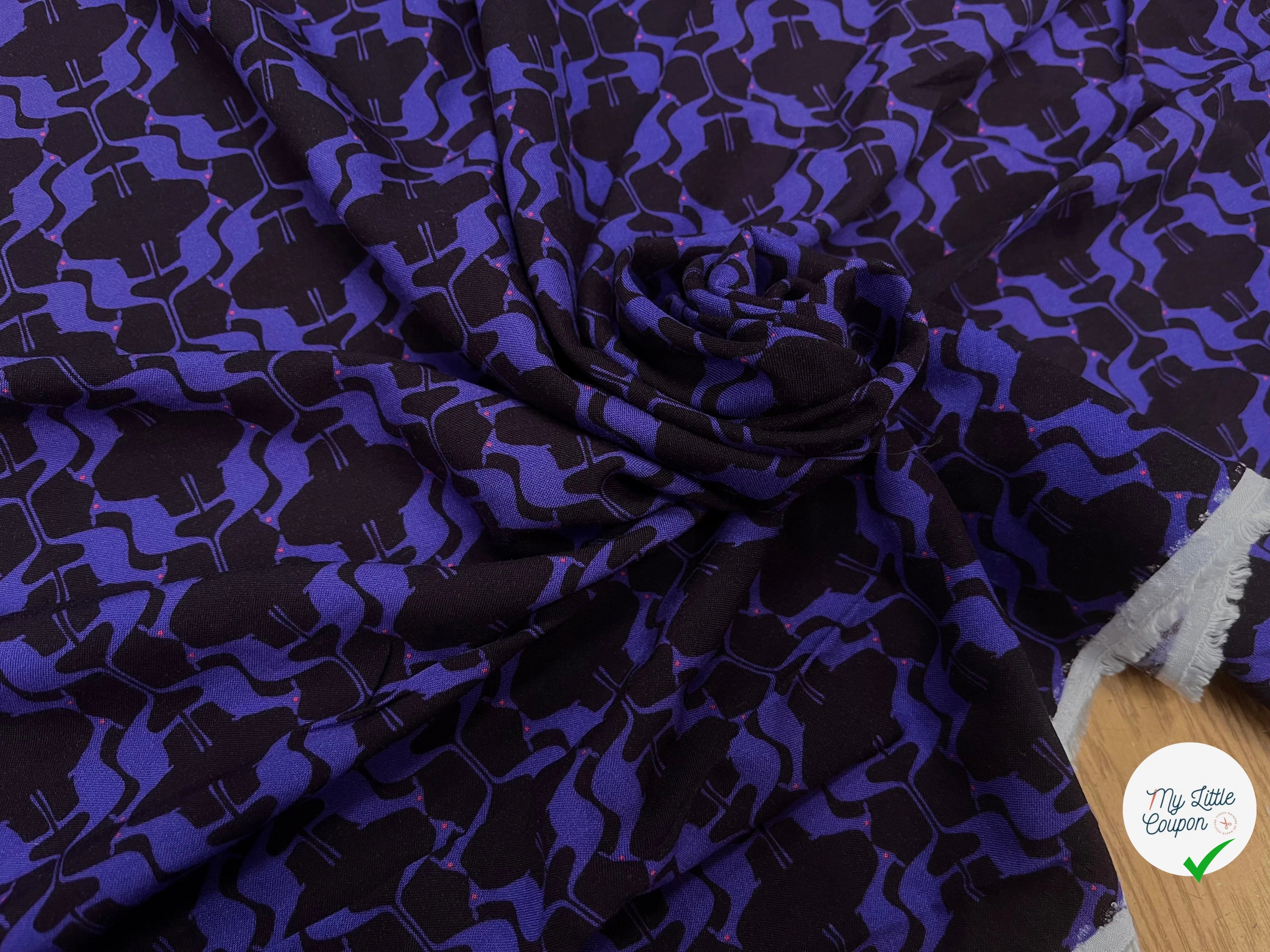 VISCOSE DOUCE MOTIF KANGOUROU BLEU FOND NOIR - My Little Coupon