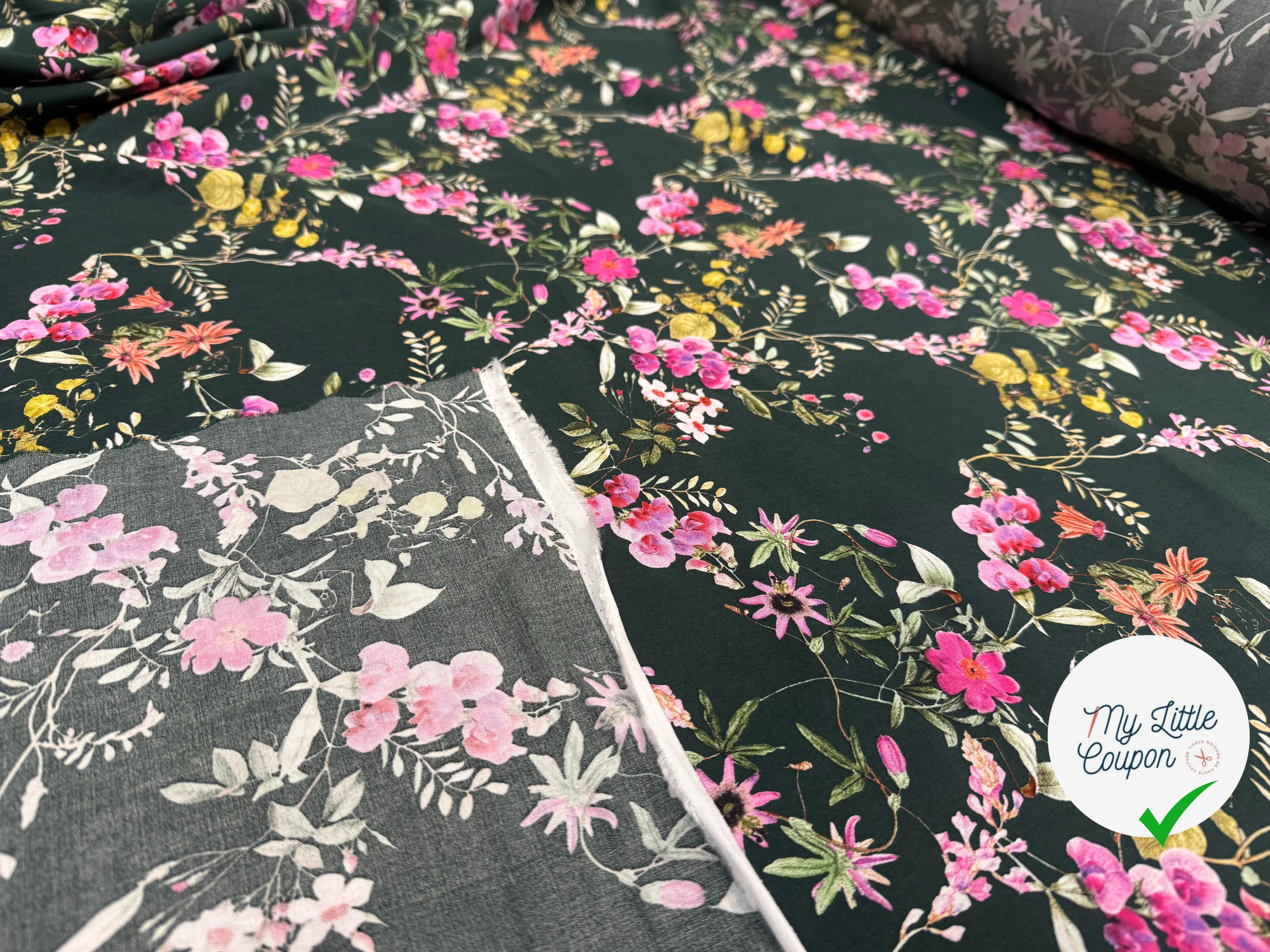 VISCOSE IMPRIMÉE VERTE FLORALE PRINTEMPS - My Little Coupon