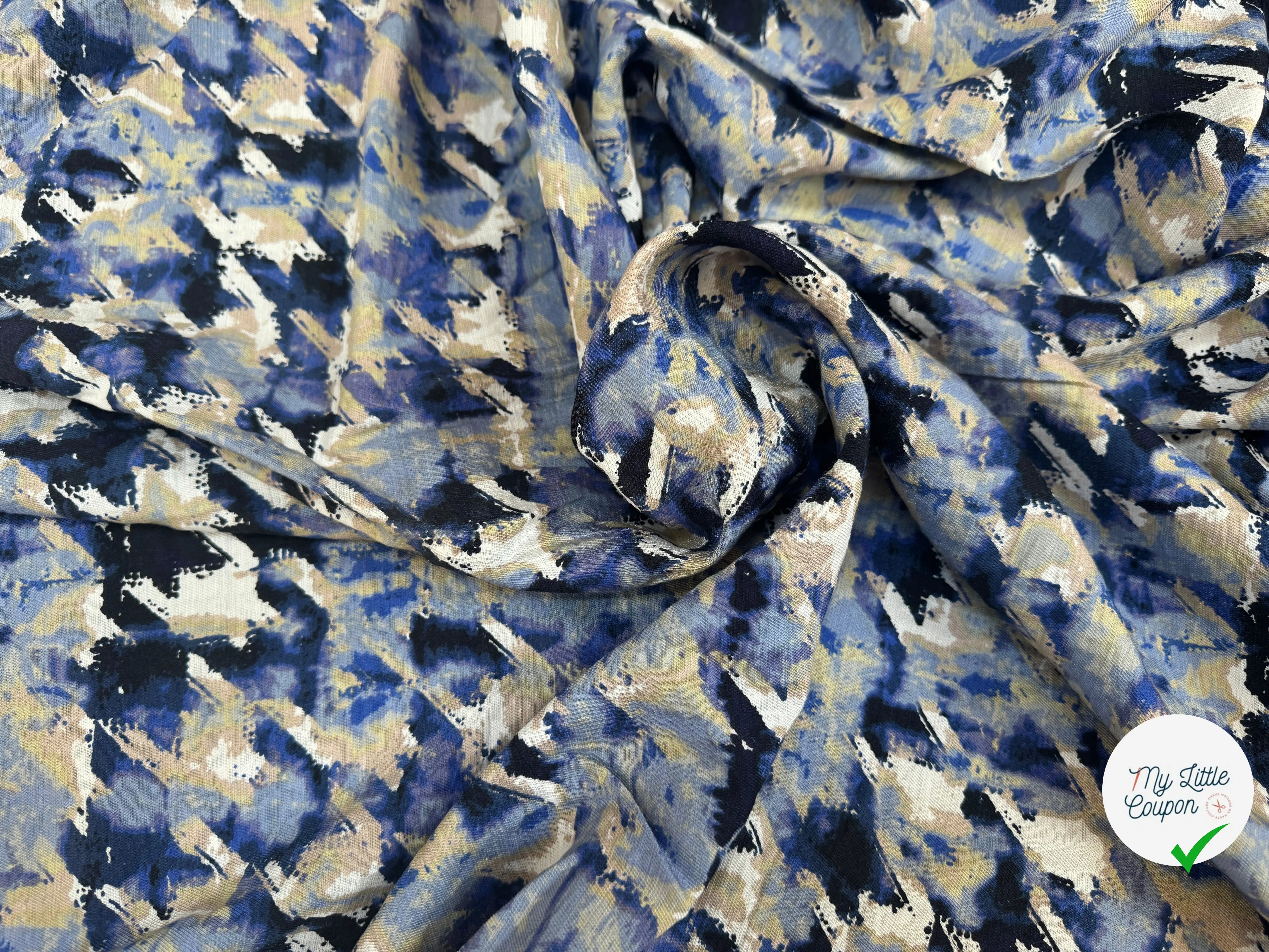 VISCOSE NYLON TWILL TISSU IMPRIMÉ ABSTRAIT BLEU MARINE - My Little Coupon