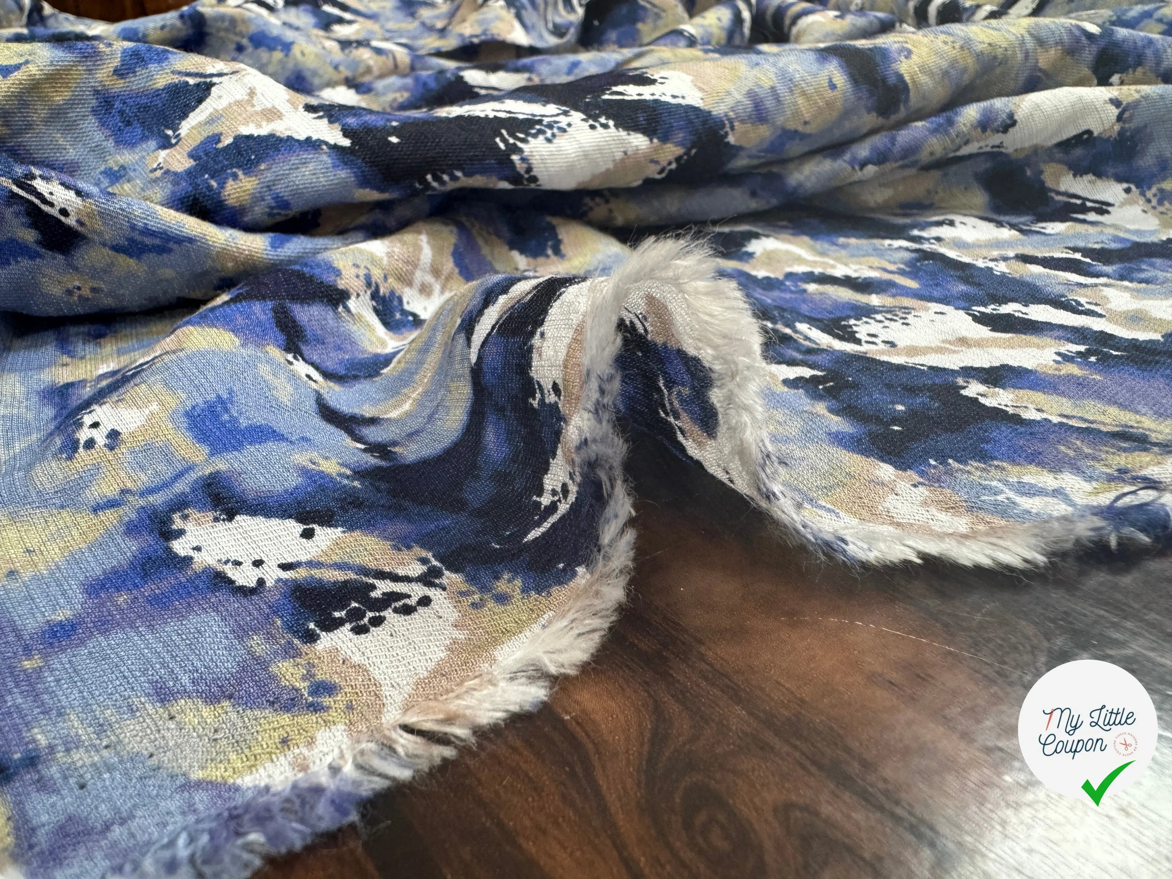 VISCOSE NYLON TWILL TISSU IMPRIMÉ ABSTRAIT BLEU MARINE - My Little Coupon
