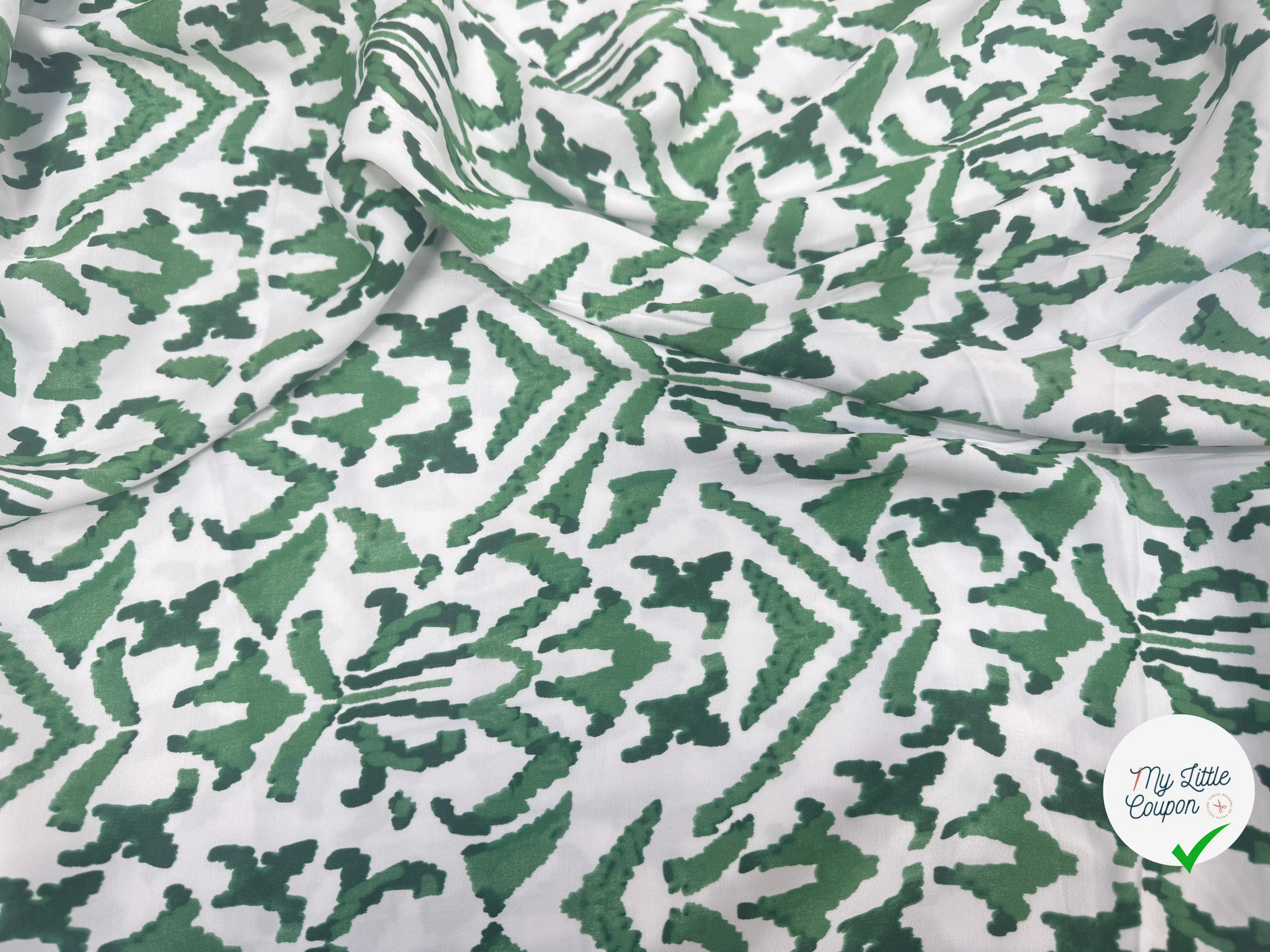 VISCOSE SATIN TISSU IMPRIMÉ TACHES VERT - My Little Coupon