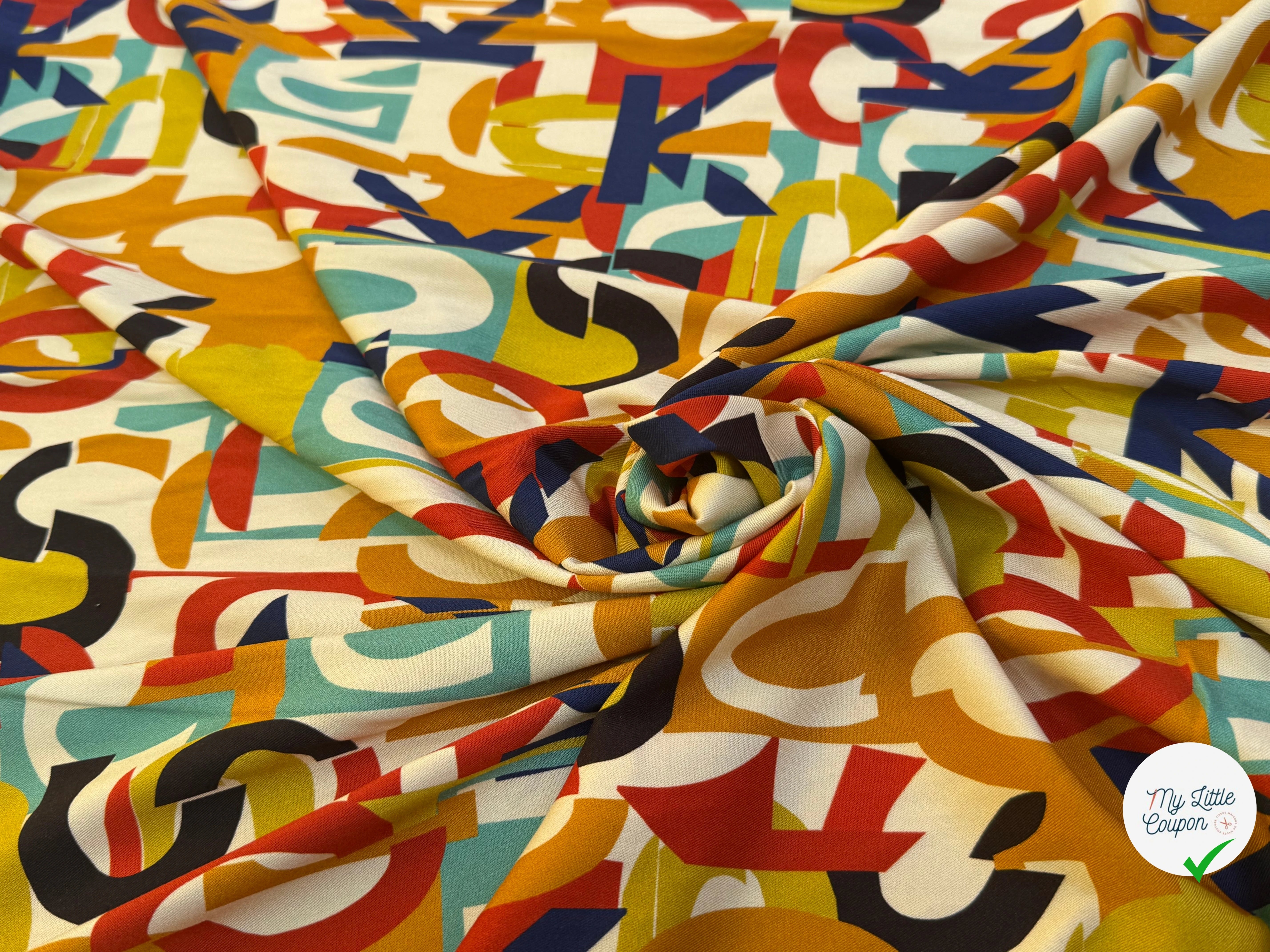 VISCOSE STRETCH IMPRIMÉ ALPHABET MULTICOLORES FANTASY - My Little Coupon