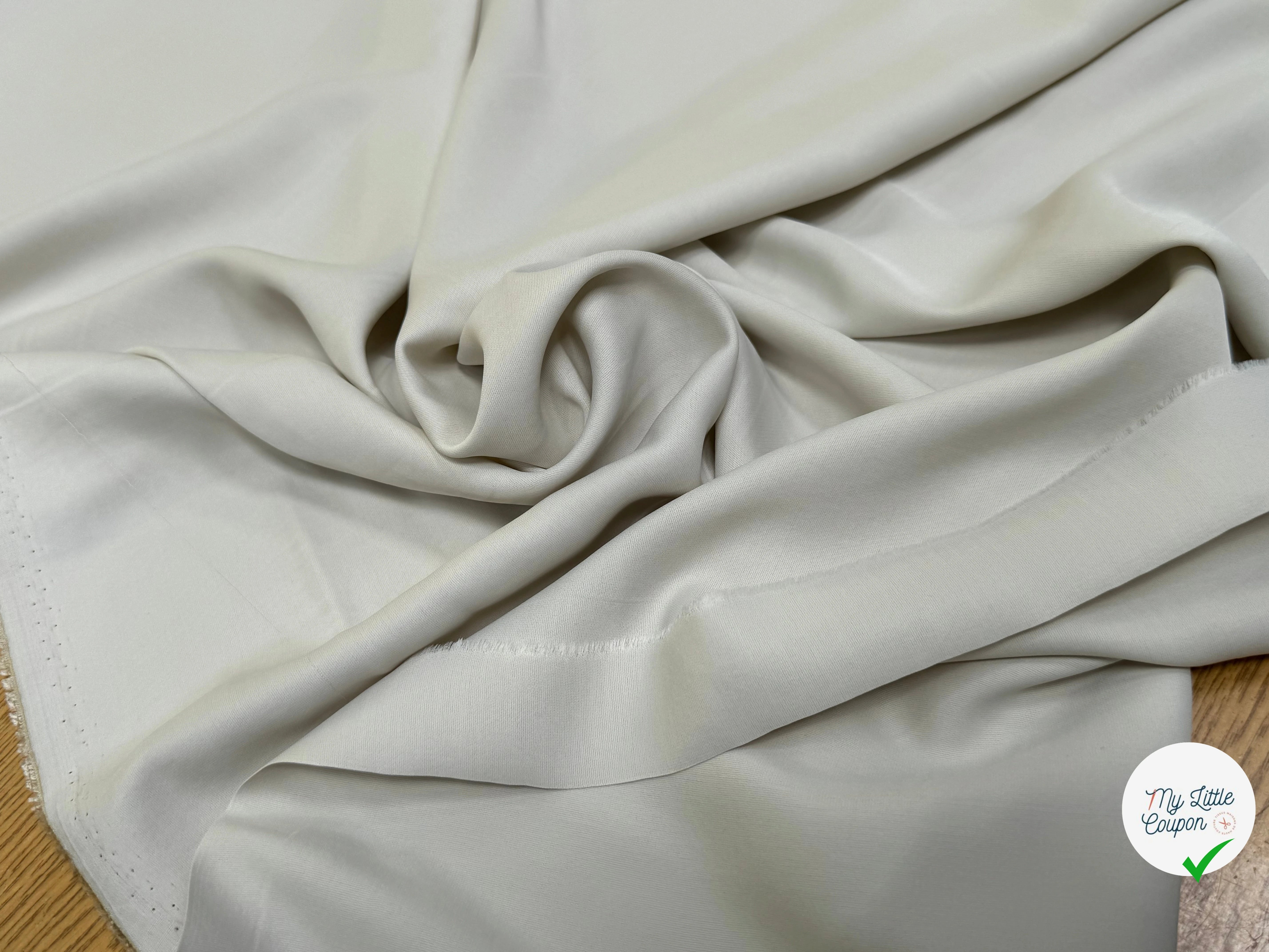 VISCOSE STRETCH ULTRA DOUCE TOUCHÉ PEACHSKIN CLAY - My Little Coupon